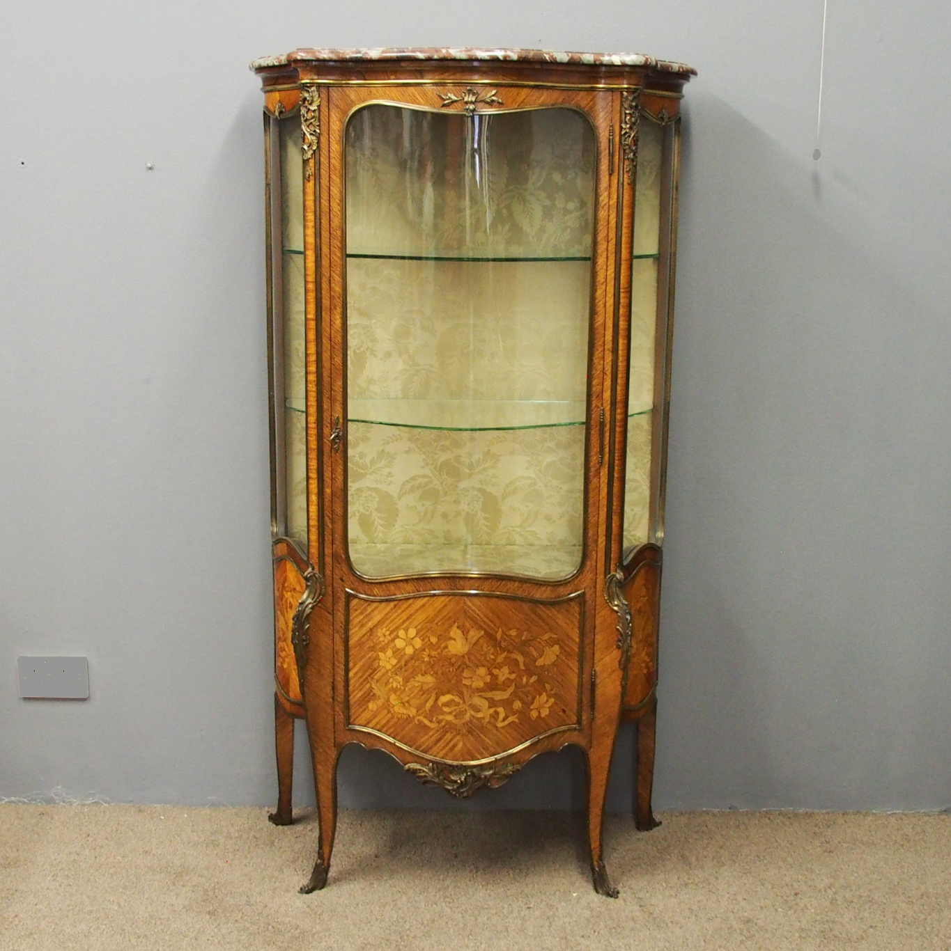 Serpentine Front Kingwood Display Cabinet c.1860 (1 of 13)