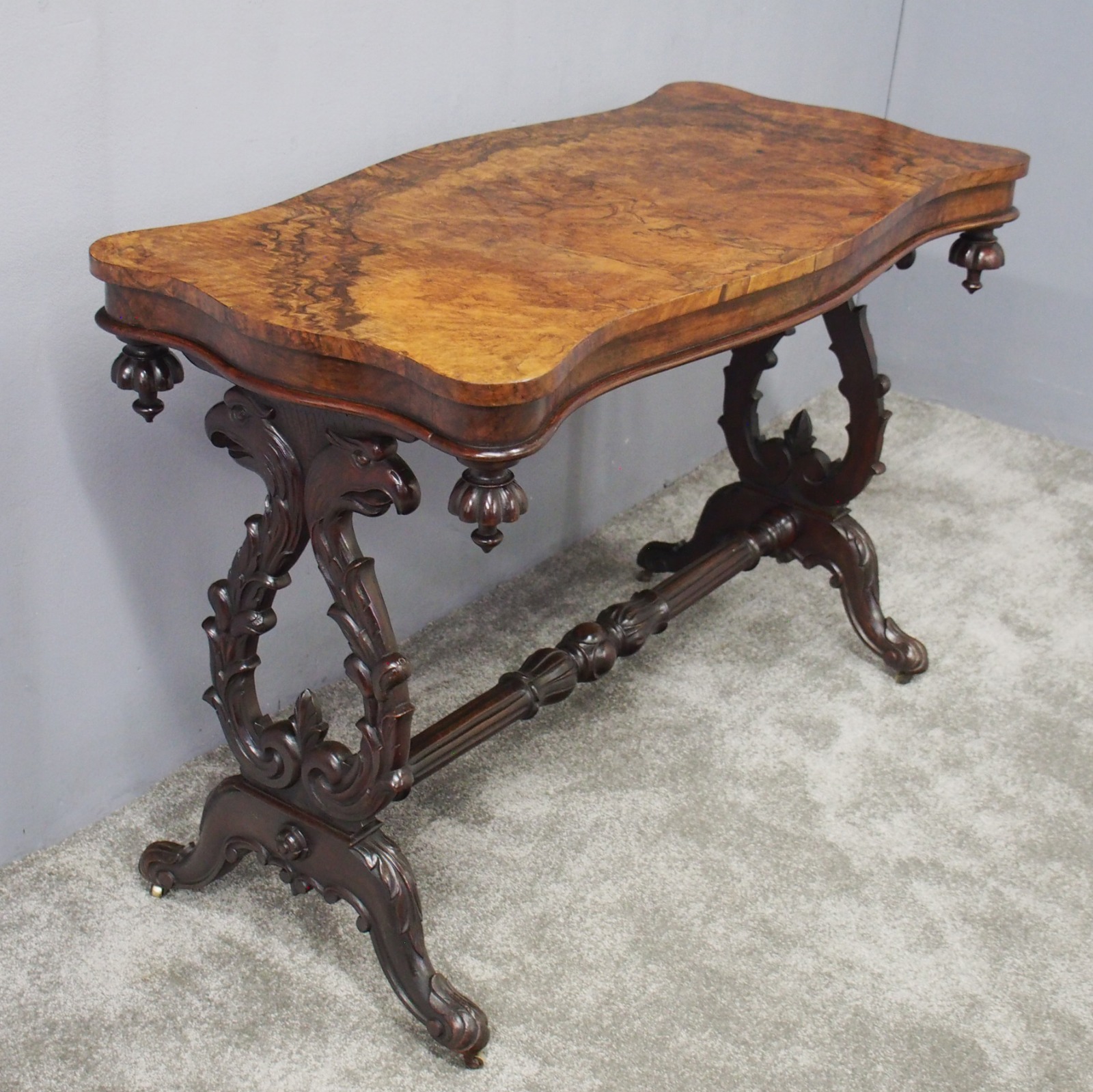 Victorian Walnut Centre Table c.1860 (1 of 11)