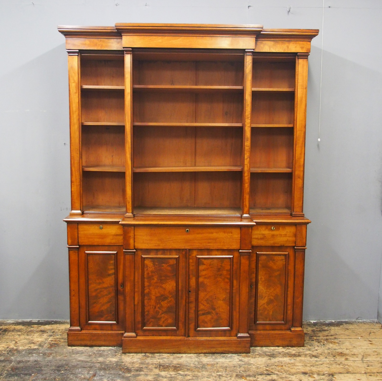 Victorian Mahogany Breakfront Bookcase (1 of 1) Victorian Mahogany Breakfront Bookcase (1 of 1)