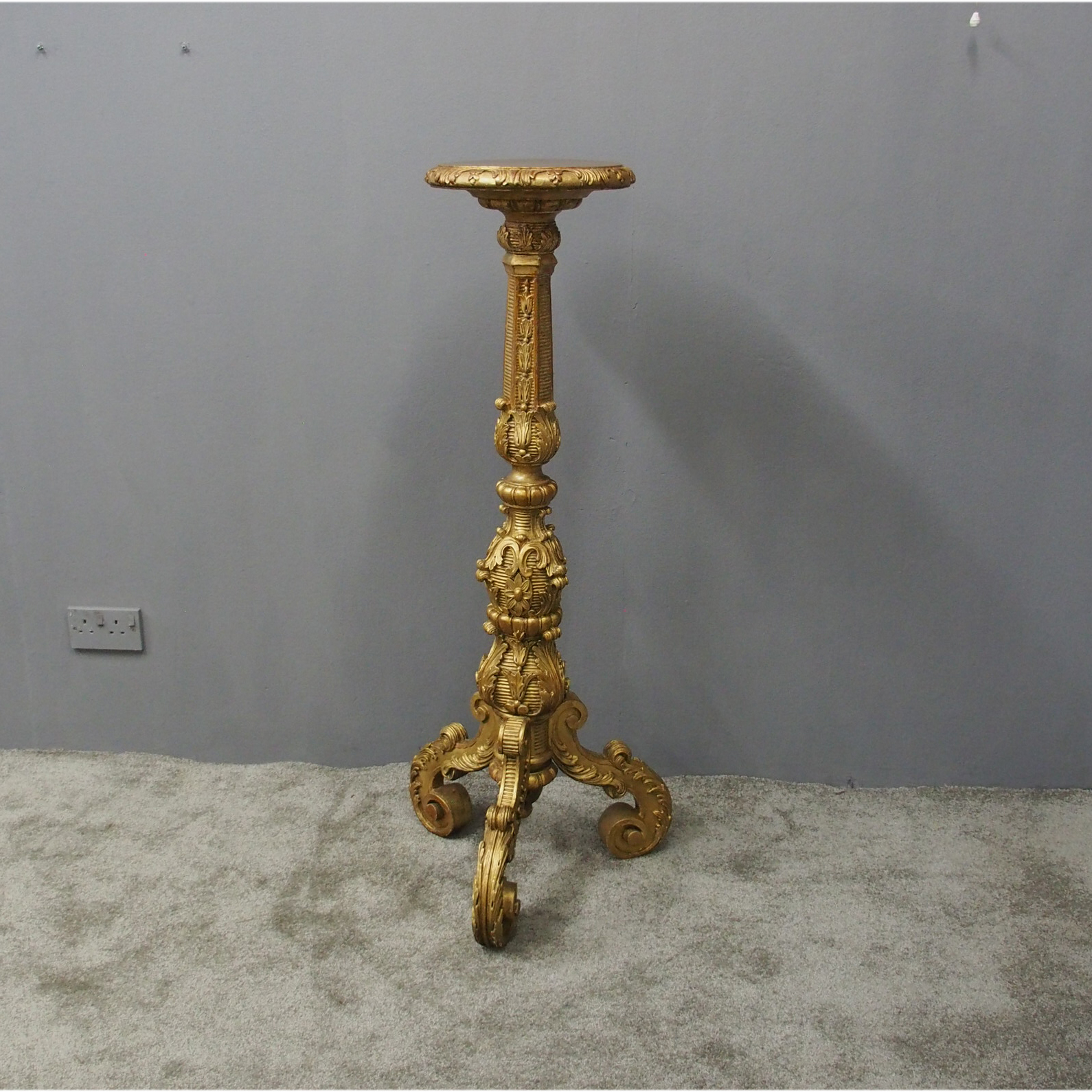 Charles II Style Carved & Gilded Torchere c.1880 (1 of 9)