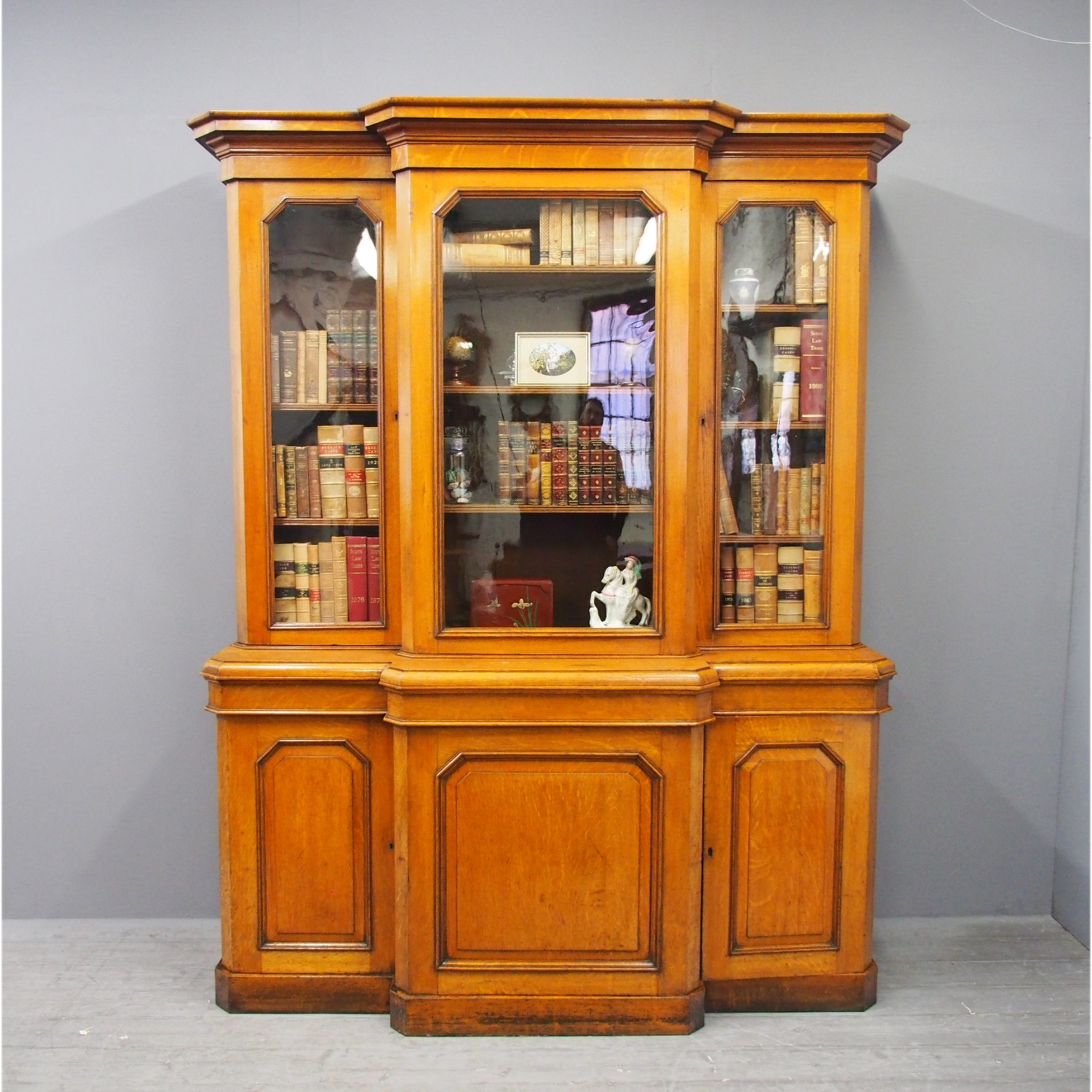 Victorian 3 Door Oak Breakfront Bookcase (1 of 10)