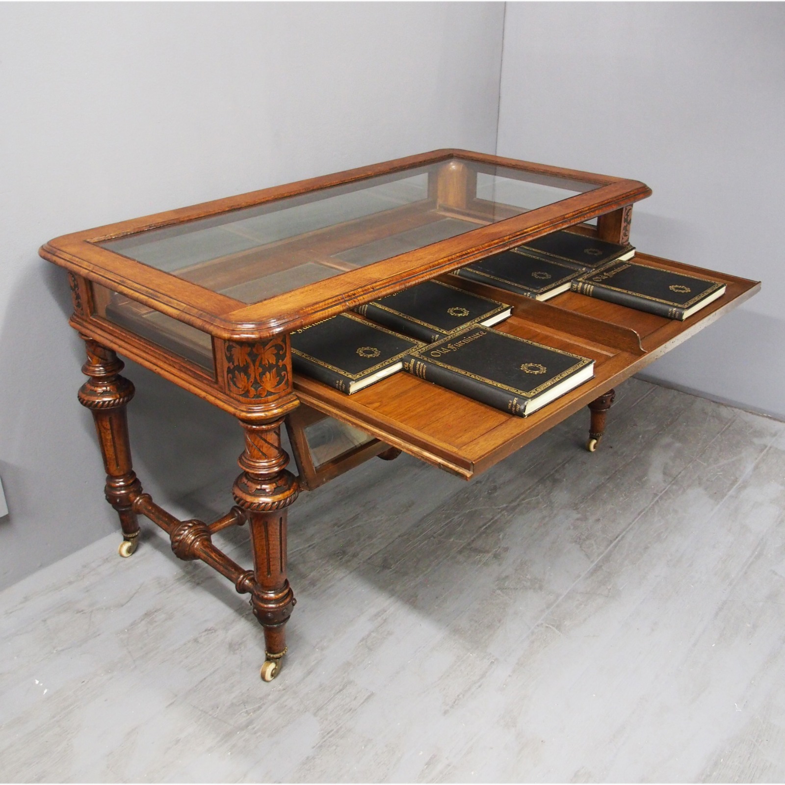 Victorian Oak Bijouterie Table or Display Table (1 of 1) Victorian Oak Bijouterie Table or Display Table (1 of 1)