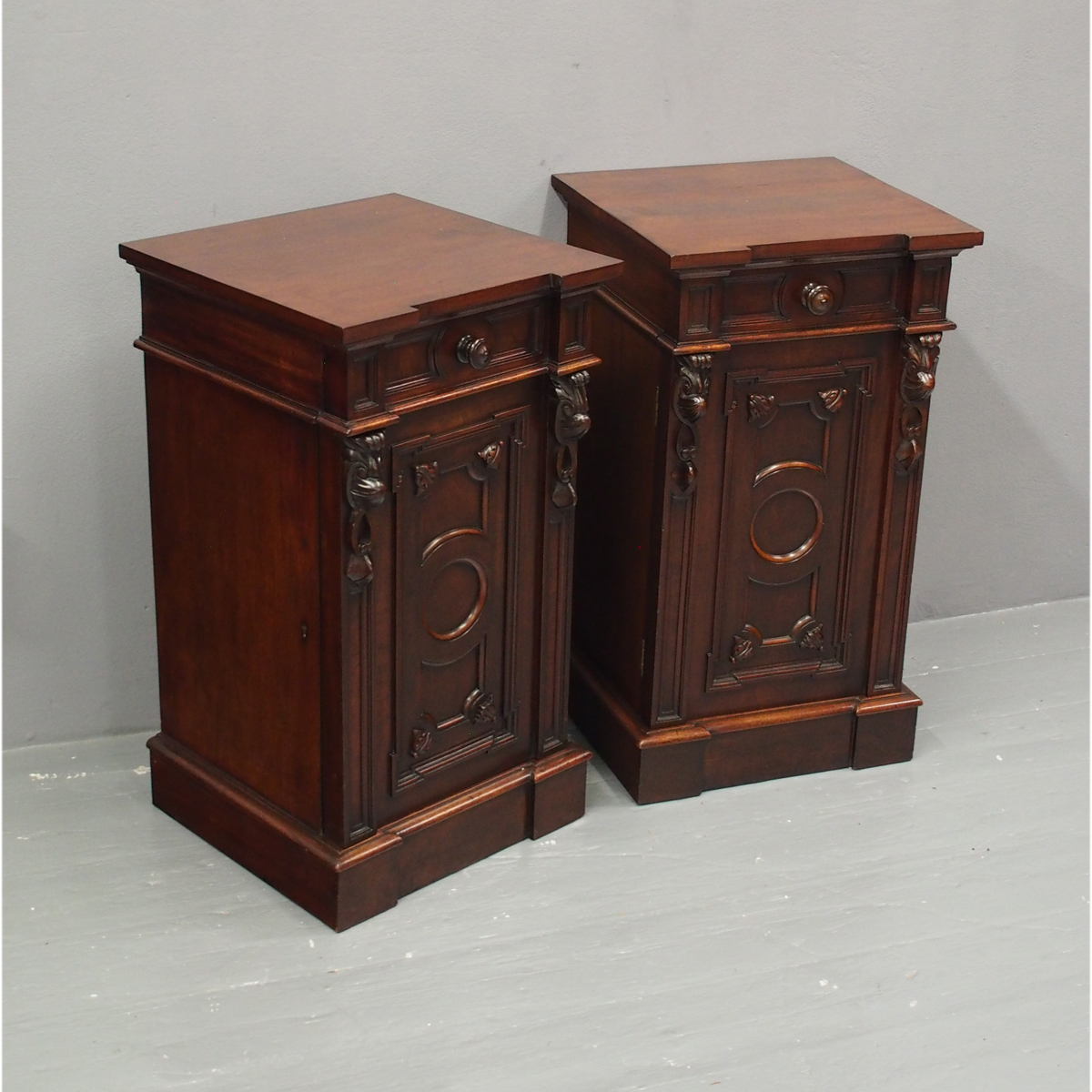 Pair of Carved Victorian Mahogany Bedsides (1 of 1) Pair of Carved Victorian Mahogany Bedsides (1 of 1)