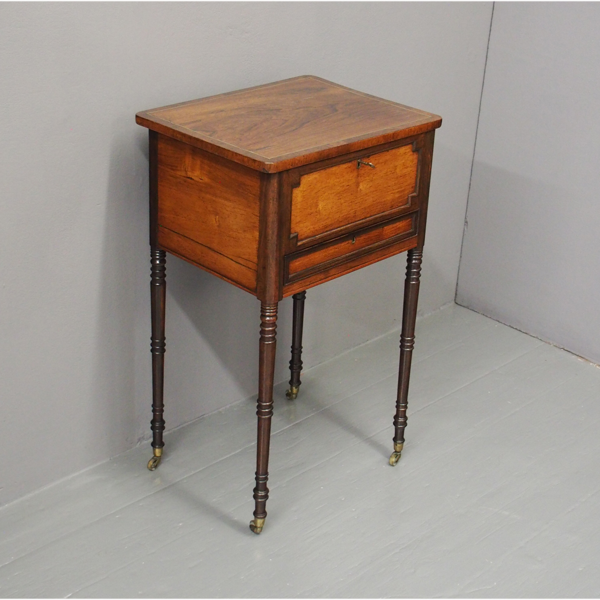 George IV Rosewood, Amboyna & Brass Work Table or Side Table (1 of 1) George IV Rosewood, Amboyna & Brass Work Table or Side Table (1 of 1)