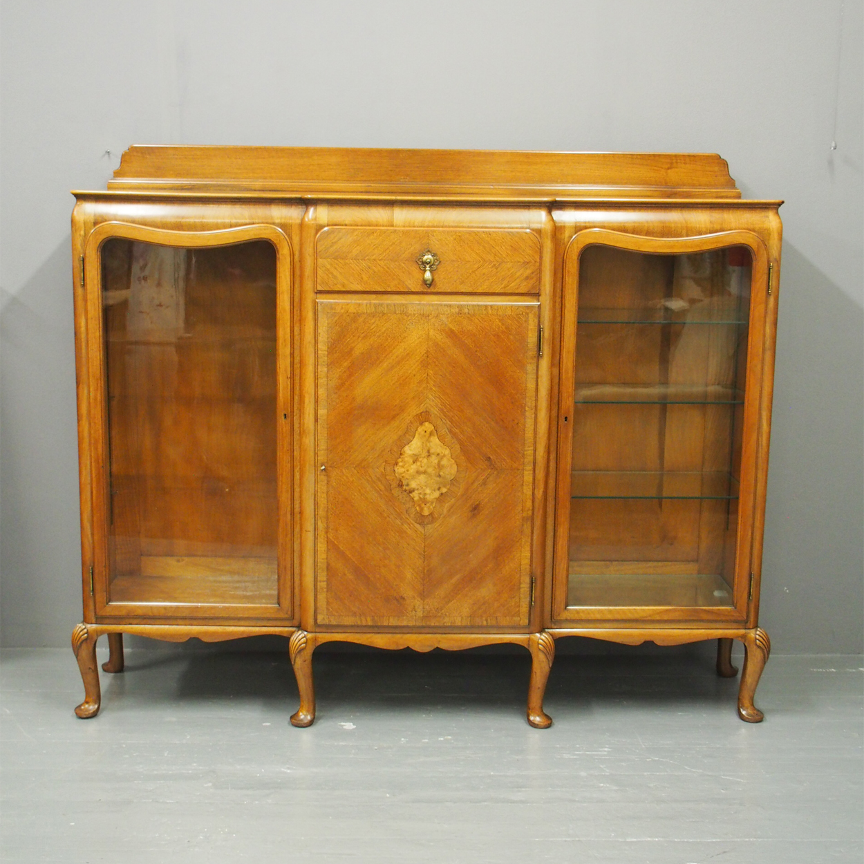 Walnut Display Cabinet by Whytock & Reid c.1920 (1 of 19)