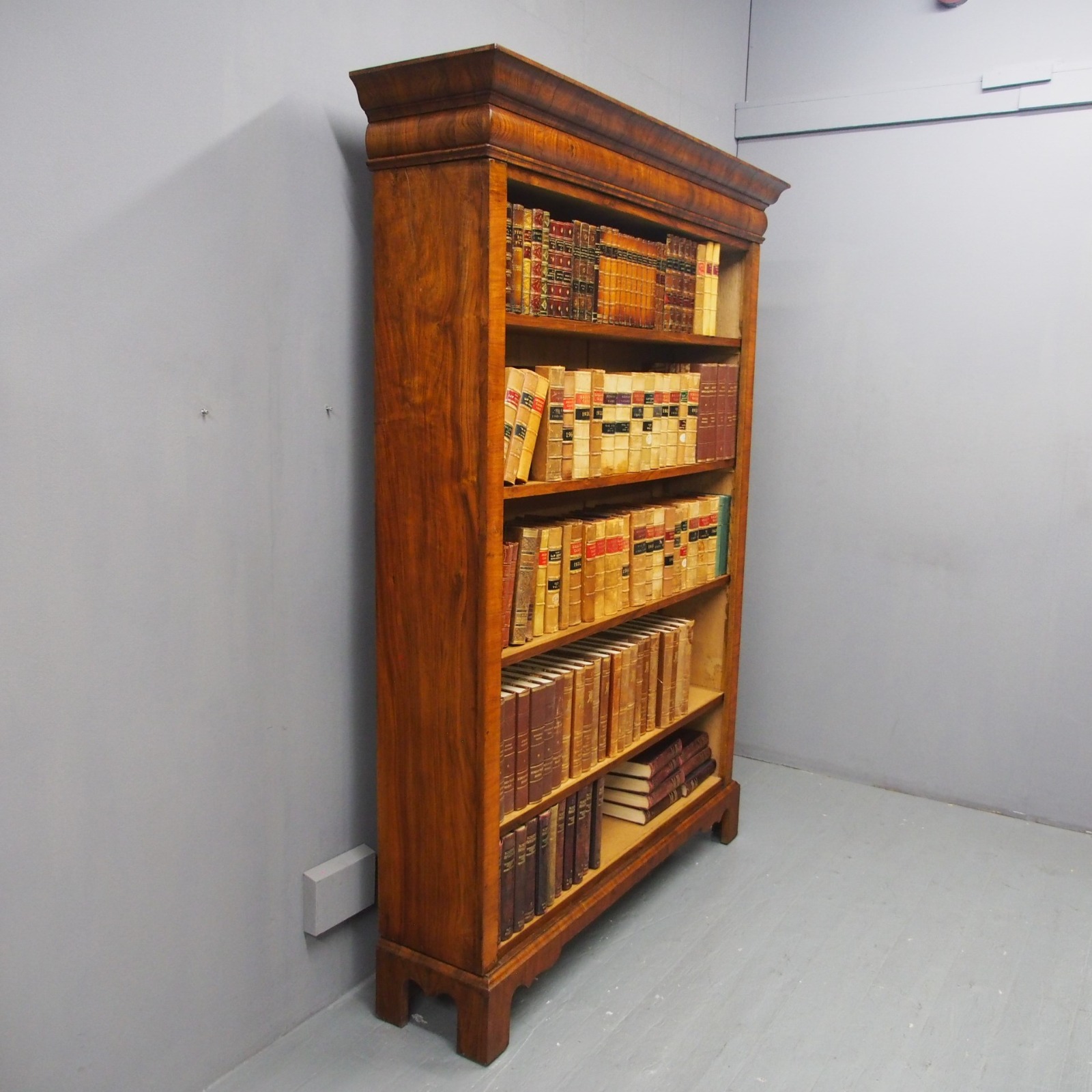 Georgian Style Walnut Open Bookcase c.1890 (1 of 9) Georgian Style Walnut Open Bookcase c.1890 (1 of 9)