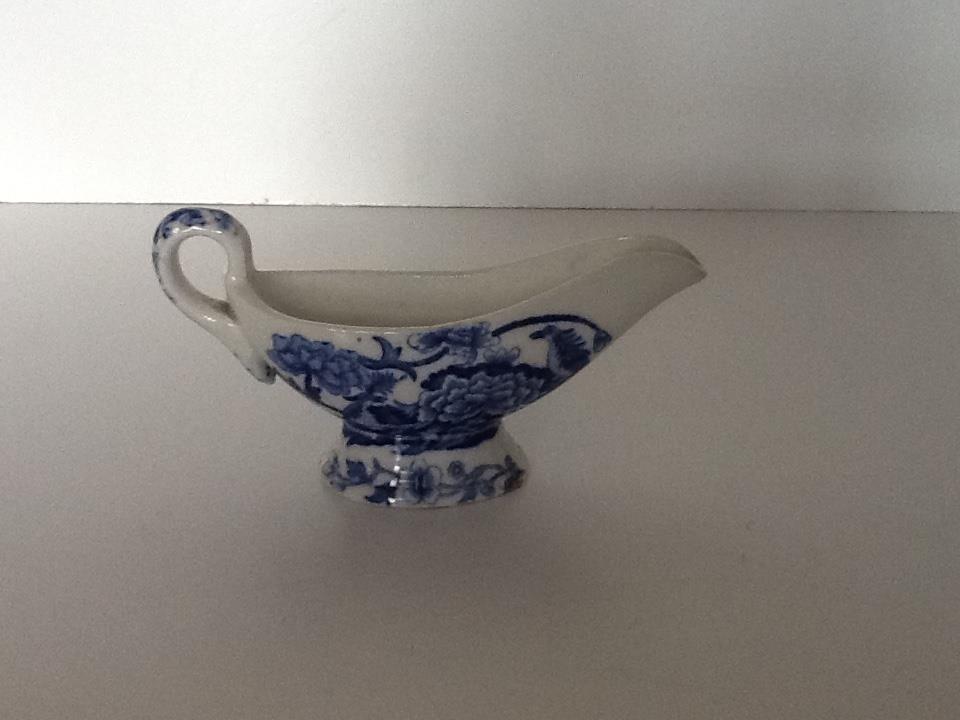 Masons Sauceboat c.1870 (1 of 3) Masons Sauceboat c.1870 (1 of 3)