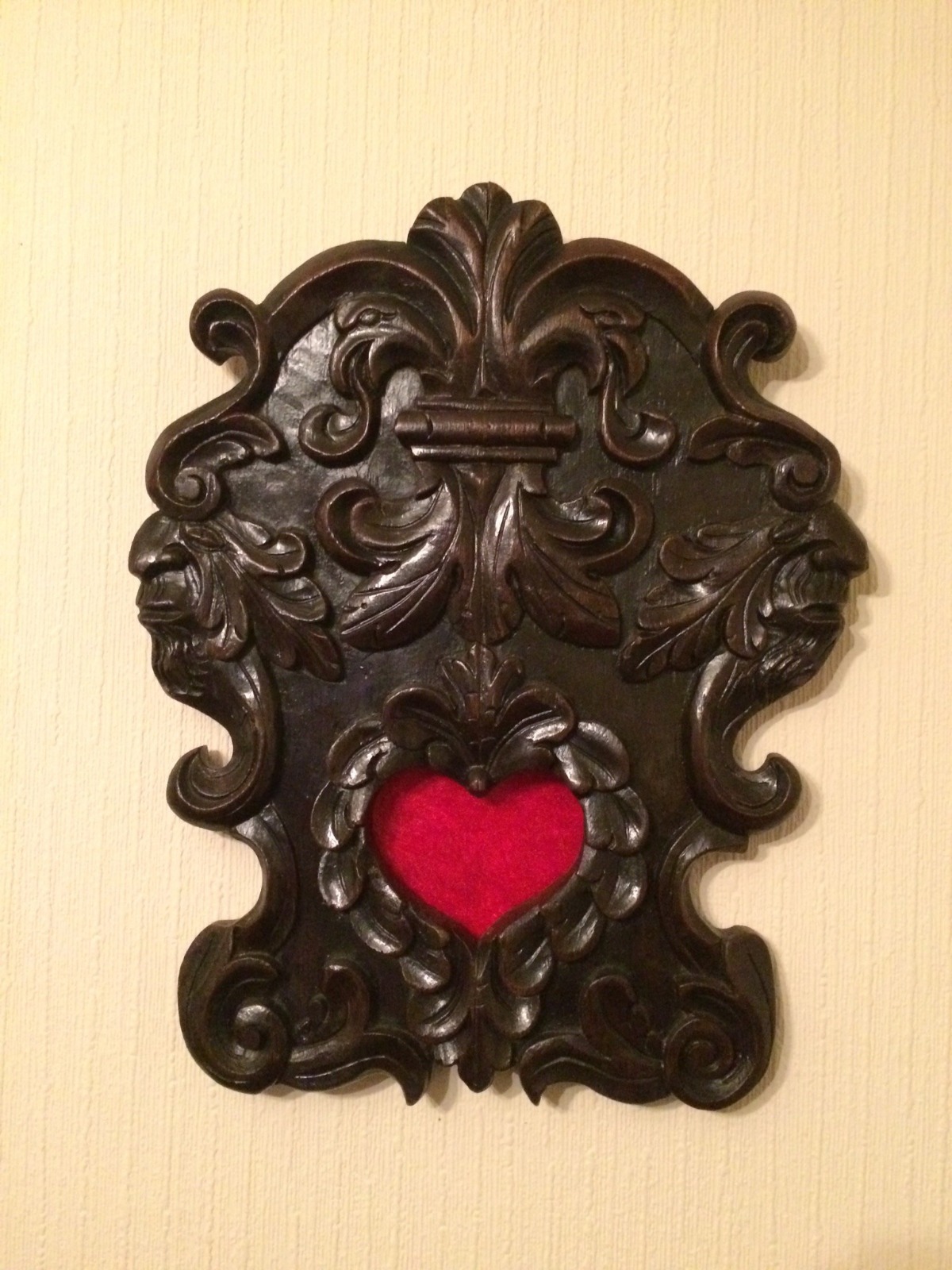 Oak Wall Plaque (1 of 6)