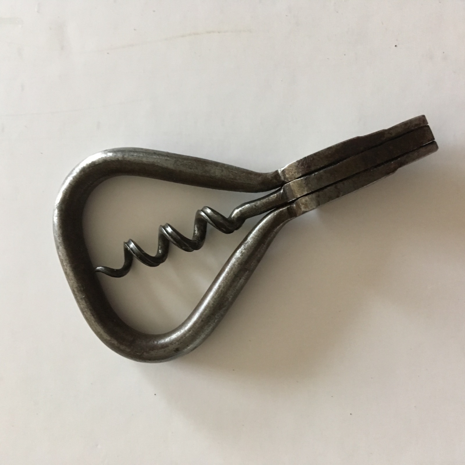 Folding Steel 'Bow' Corkscrew with Carriage Key (1 of 6)