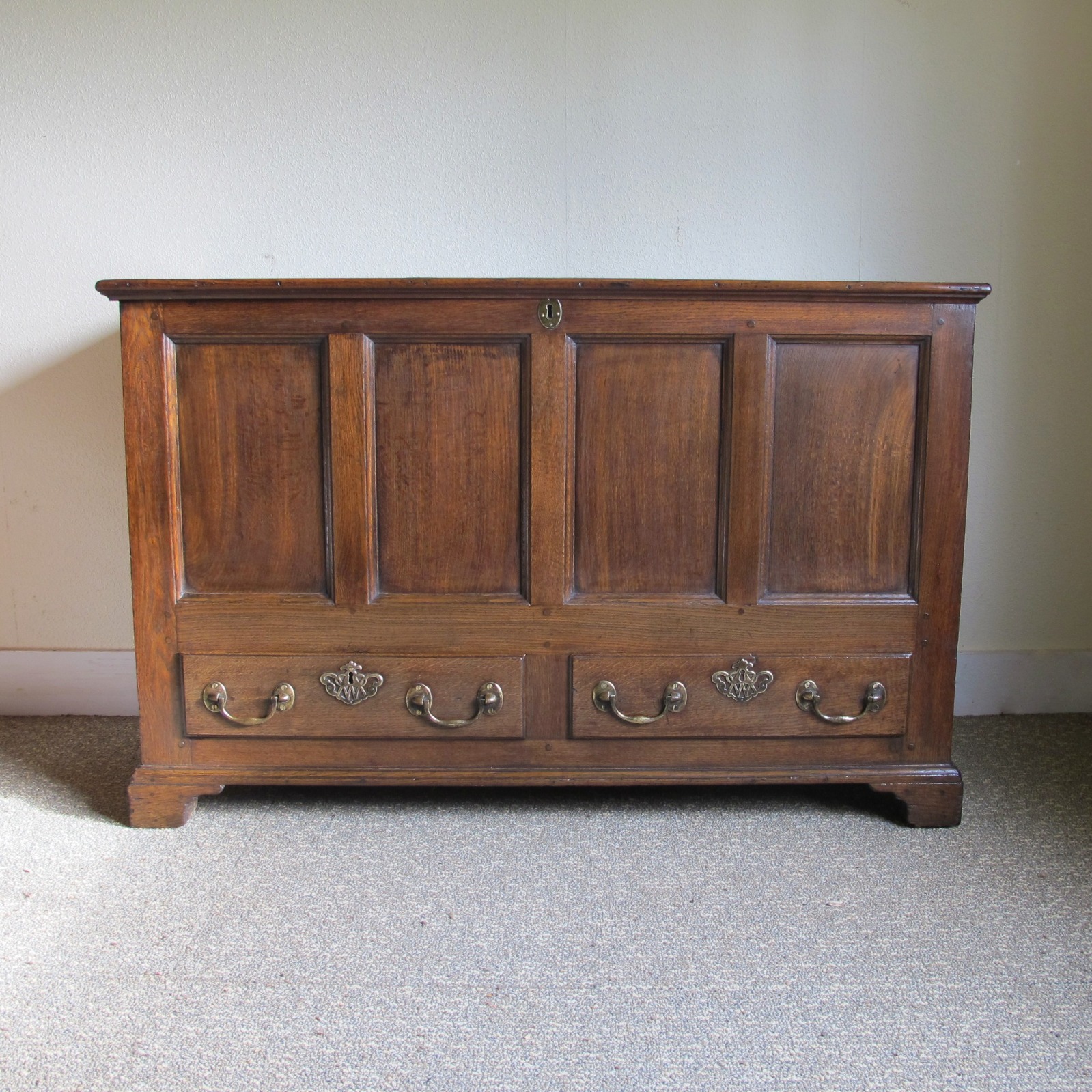 Oak Mule Chest c.1770 (1 of 5)