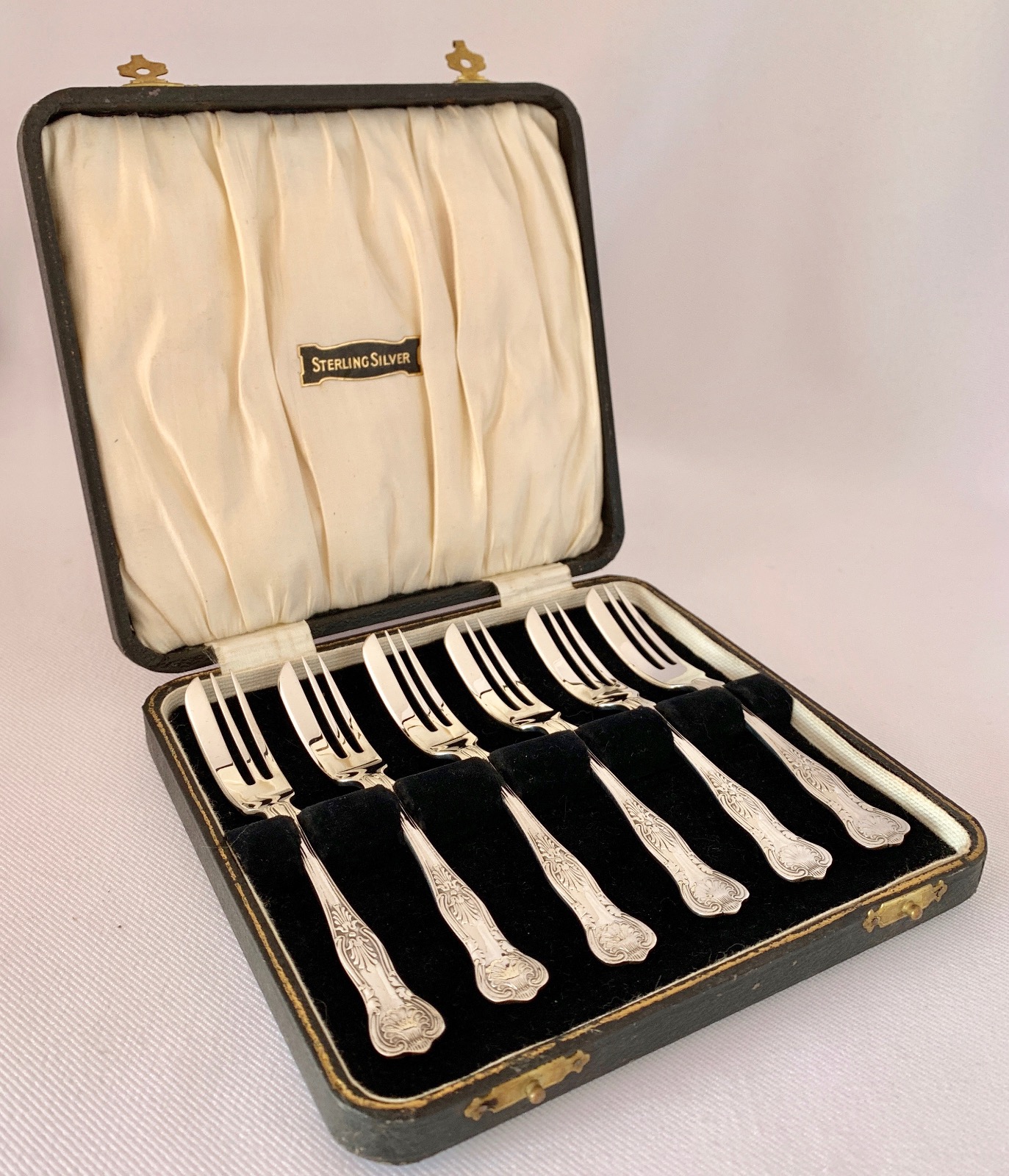 Good Quality Sterling Silver Cake Forks (1 of 1) Good Quality Sterling Silver Cake Forks (1 of 1)