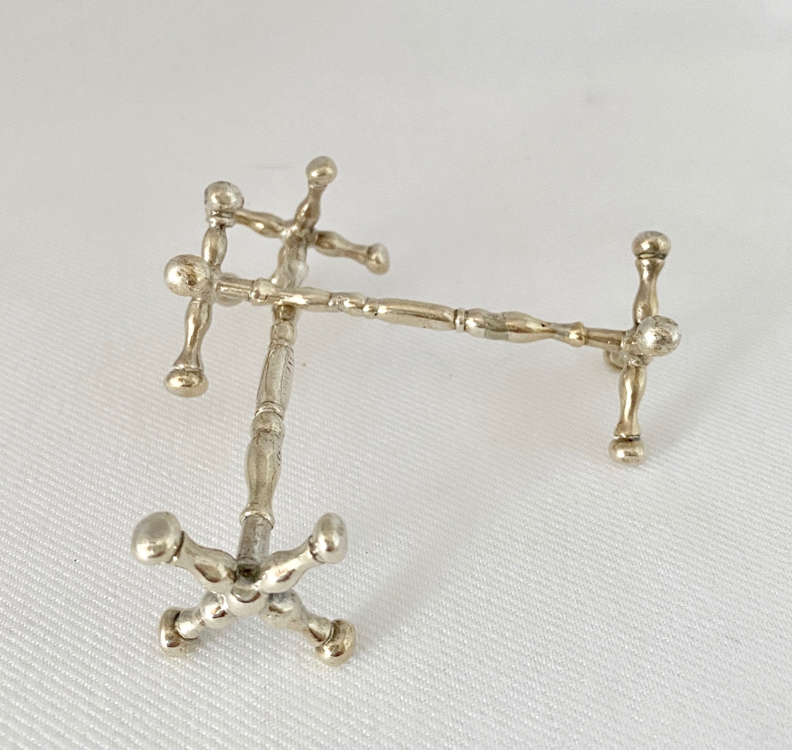 Pair of Late Georgian Knife Rests 1828 (1 of 3)