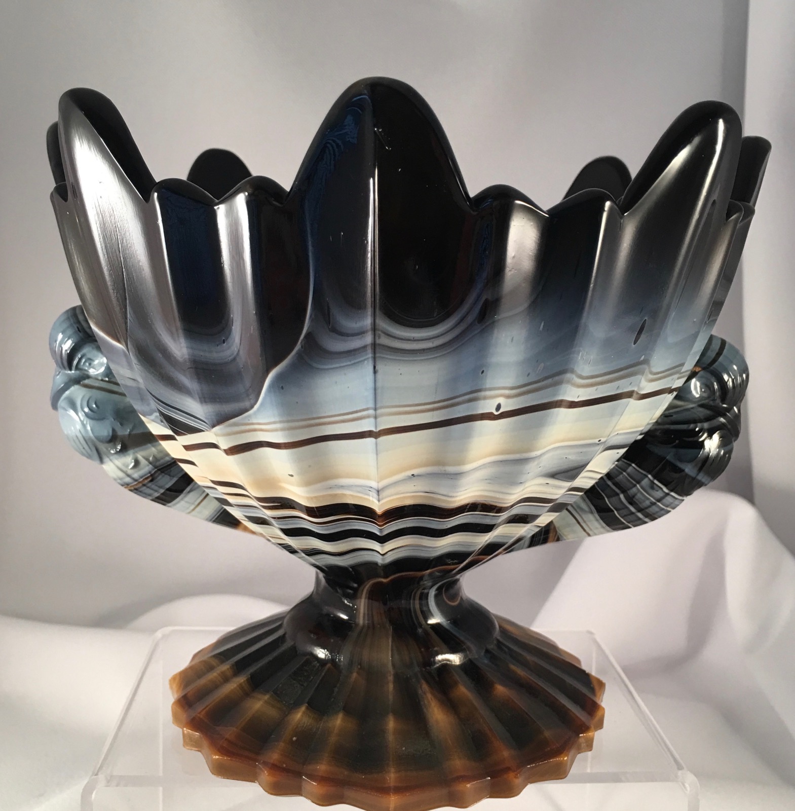 undefined - main image