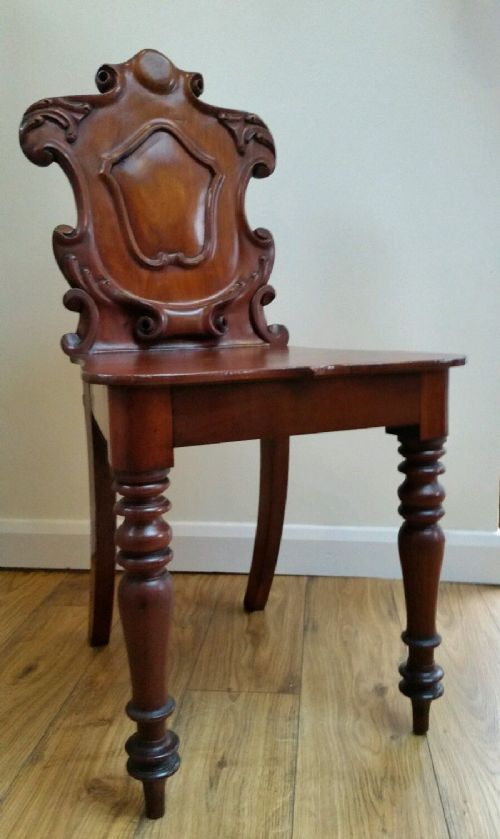 Victorian Shield-Back Carved Mahogany Hall / Bedside Chair c.1880 (1 of 7) Victorian Shield-Back Carved Mahogany Hall / Bedside Chair c.1880 (1 of 7)