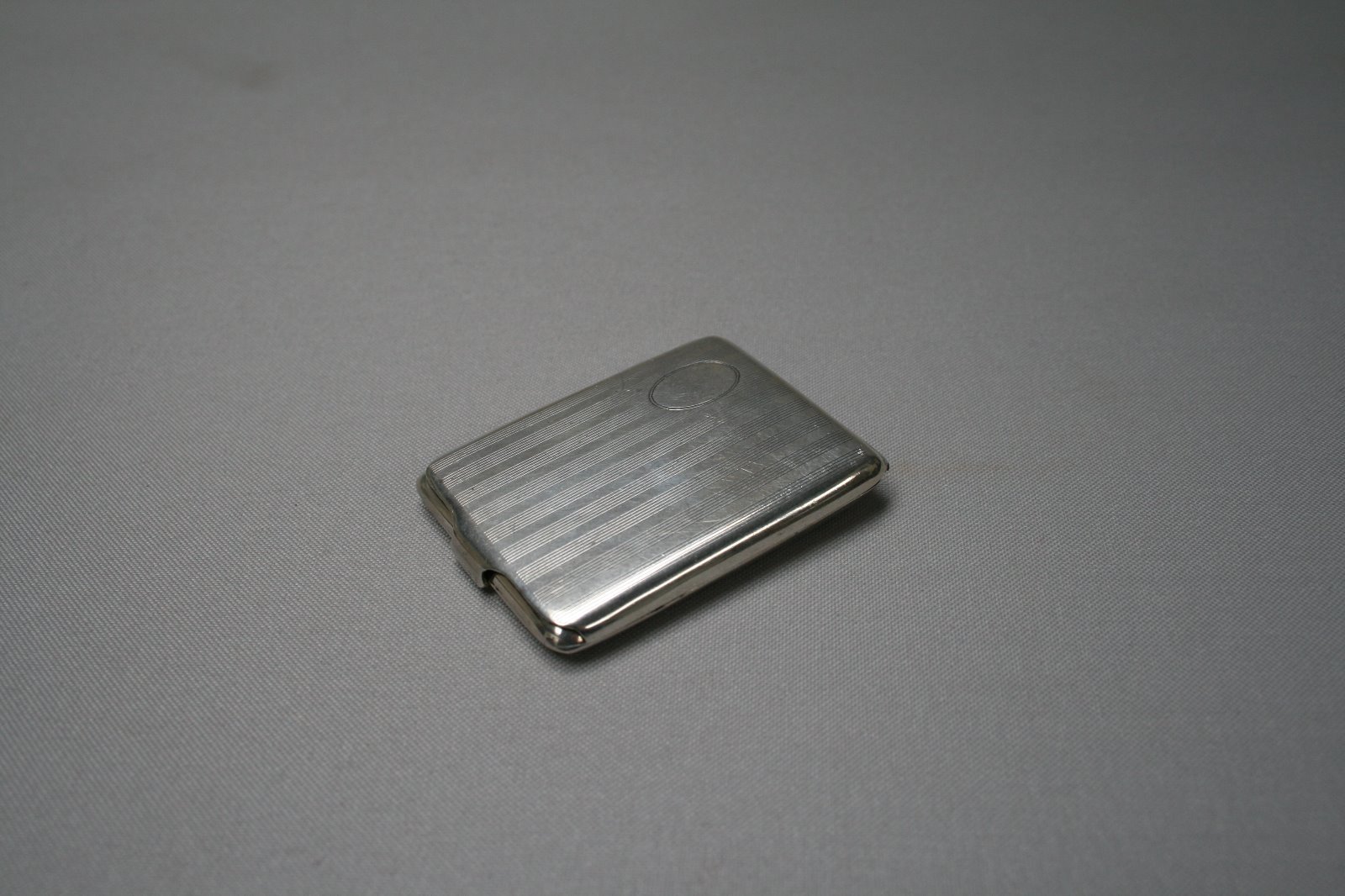 Slimline Silver Matchbox Case 1929 (1 of 2)