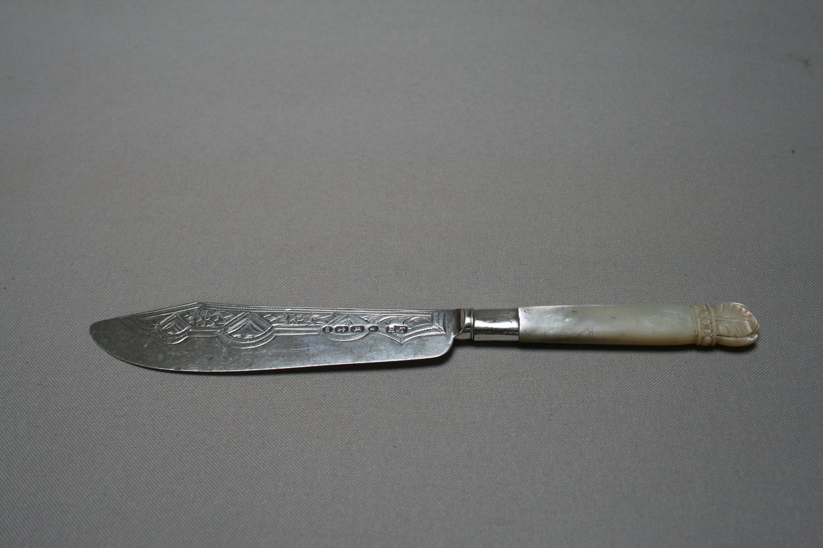 Pearl Handled Silver Blade Butter Knife (1 of 2)