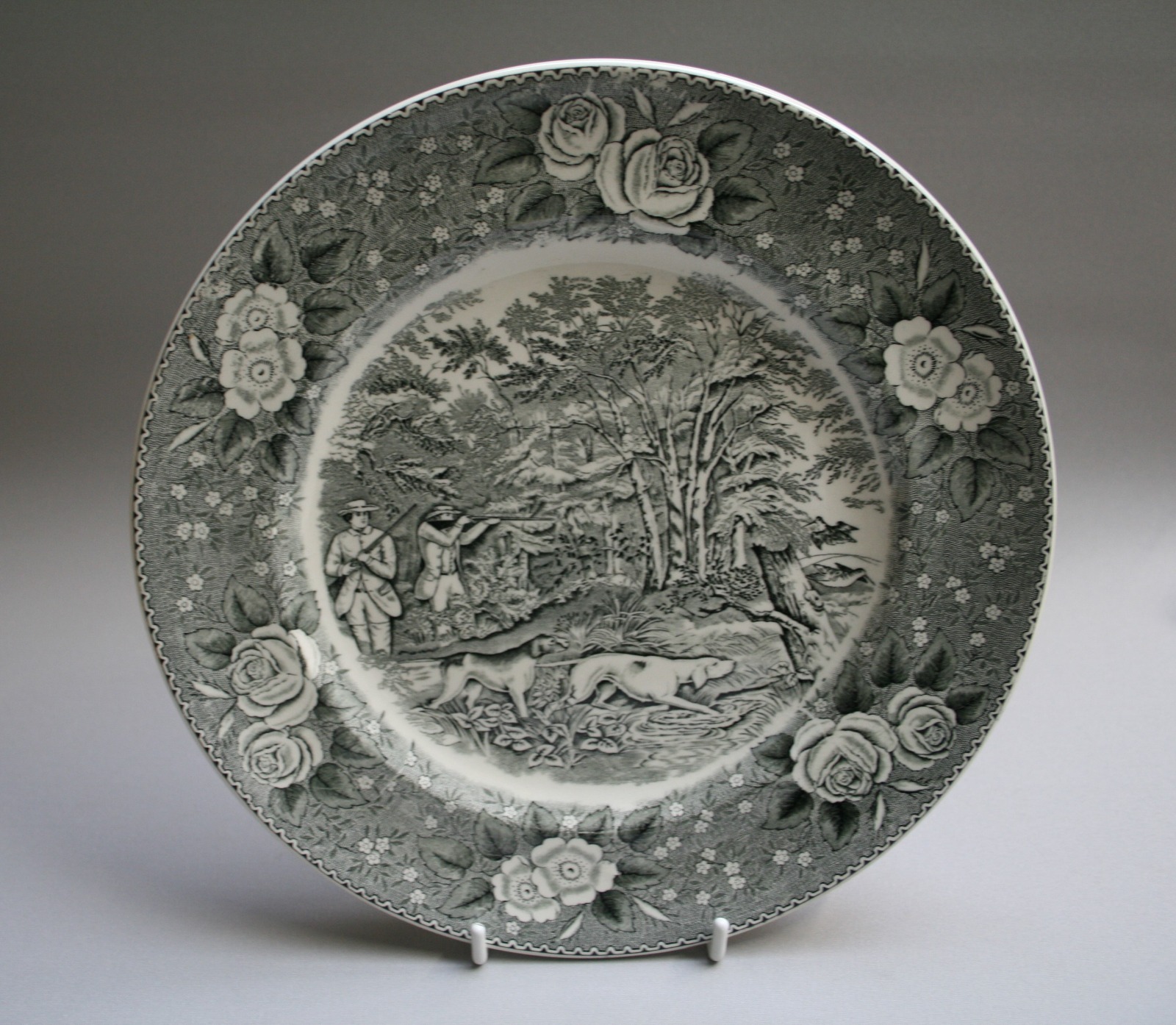 Black & White Adams Pottery Dinner Plate - Woodcock Shooting (1 of 3)