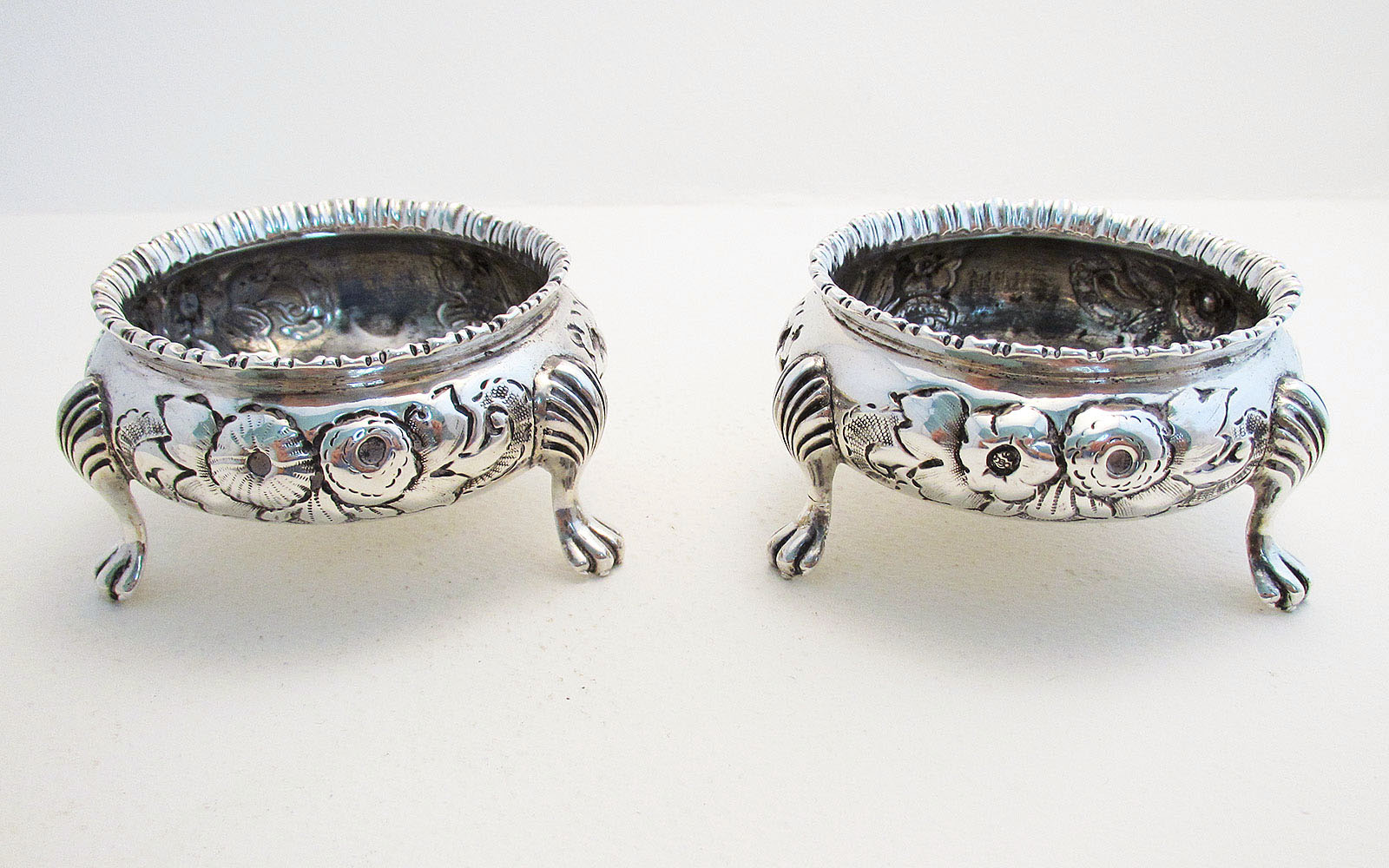 Pair of Victorian Solid Sterling Silver 143g English Hallmarked Salt Cellars, Robert Harper 1864 (1 of 1) Pair of Victorian Solid Sterling Silver 143g English Hallmarked Salt Cellars, Robert Harper 1864 (1 of 1)