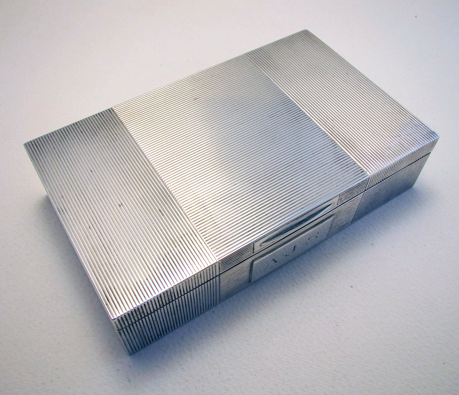 Chic Style Solid Sterling Silver Art Deco Cigarette Cigar Trinket Jewelry Casket Card Case Box 1921 (1 of 1) Chic Style Solid Sterling Silver Art Deco Cigarette Cigar Trinket Jewelry Casket Card Case Box 1921 (1 of 1)