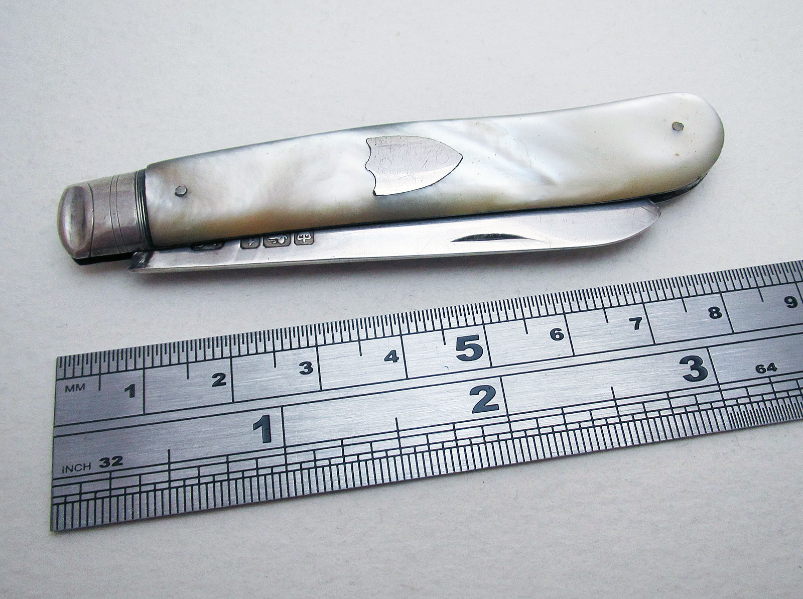 Antique Solid Sterling Silver & Mother of Pearl Mop English Sheffield Hallmarked Folding Pocket Fruit Penknife 1911 (1 of 5) Antique Solid Sterling Silver & Mother of Pearl Mop English Sheffield Hallmarked Folding Pocket Fruit Penknife 1911 (1 of 5)