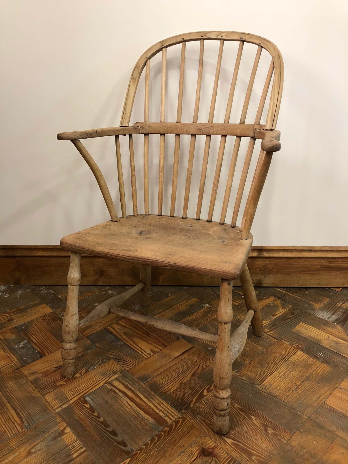 Antique Stripped Ash & Elm Windsor Armchair (1 of 1) Antique Stripped Ash & Elm Windsor Armchair (1 of 1)