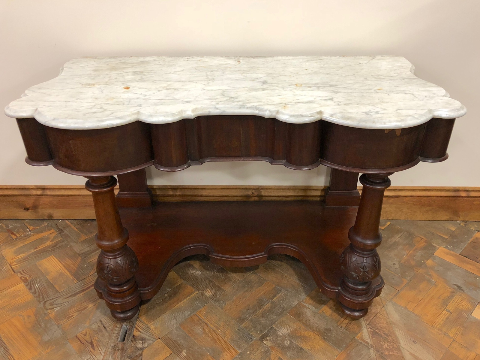 Victorian Mahogany Marble Topped Duchess Style Washstand (1 of 1) Victorian Mahogany Marble Topped Duchess Style Washstand (1 of 1)