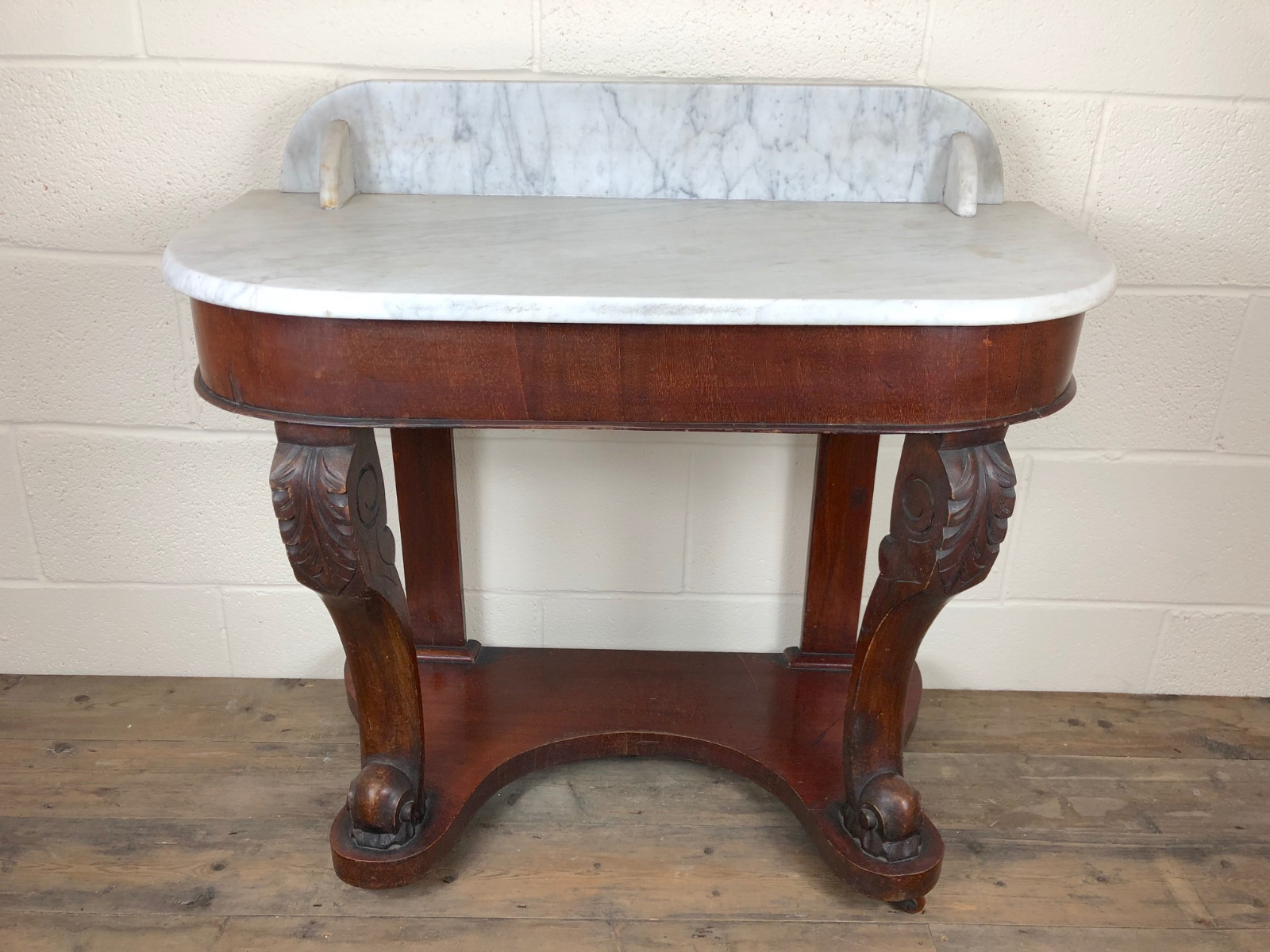 Victorian Mahogany Duchess Style Washstand with Marble Top (1 of 1) Victorian Mahogany Duchess Style Washstand with Marble Top (1 of 1)