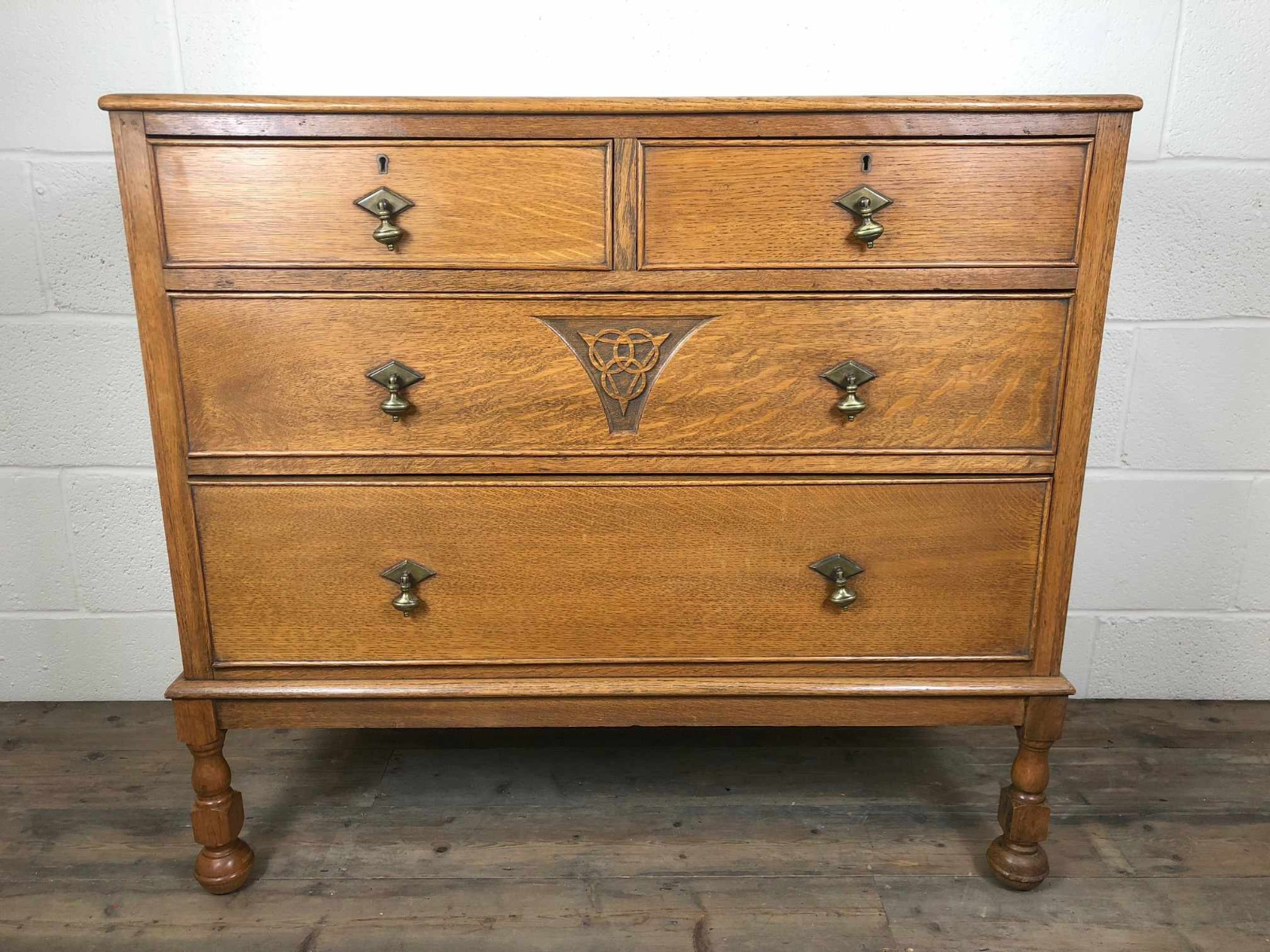 Light Oak Arts & Crafts Style Chest of Drawers 1930s (1 of 1) Light Oak Arts & Crafts Style Chest of Drawers 1930s (1 of 1)