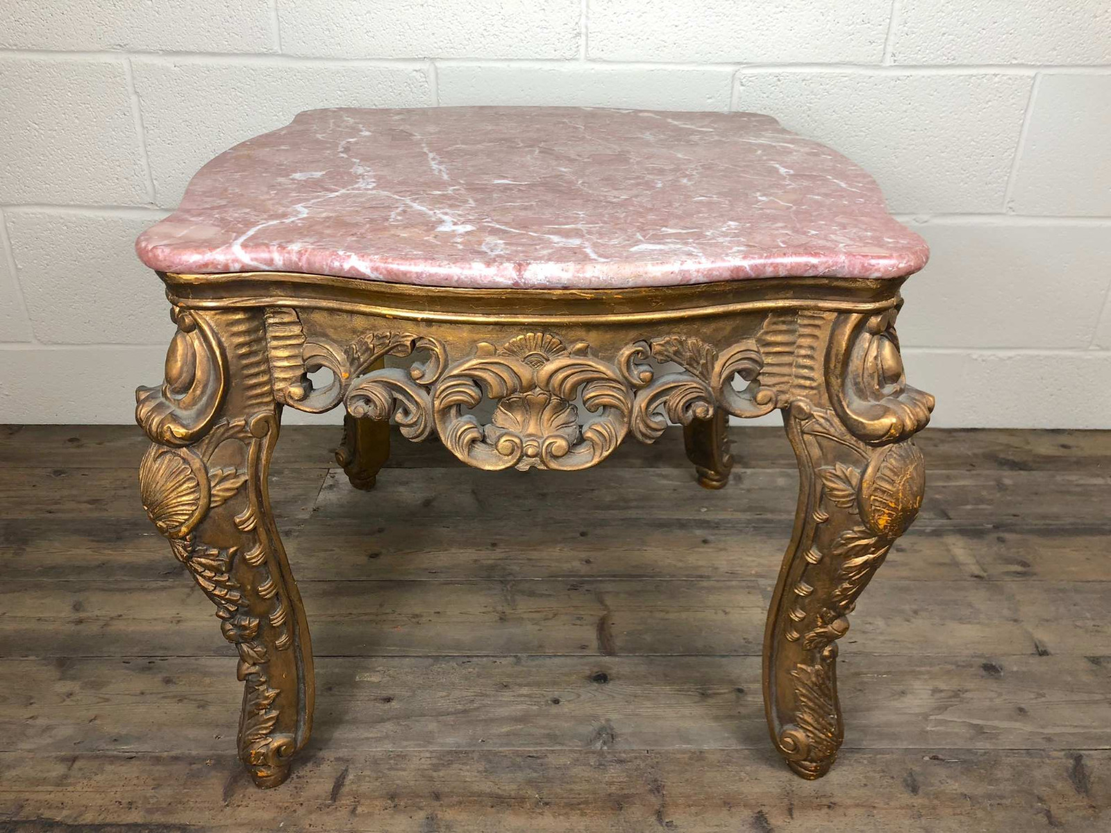 Antique Decorative Marble Top Gold Gilt Coffee Table c.1910 (1 of 1) Antique Decorative Marble Top Gold Gilt Coffee Table c.1910 (1 of 1)