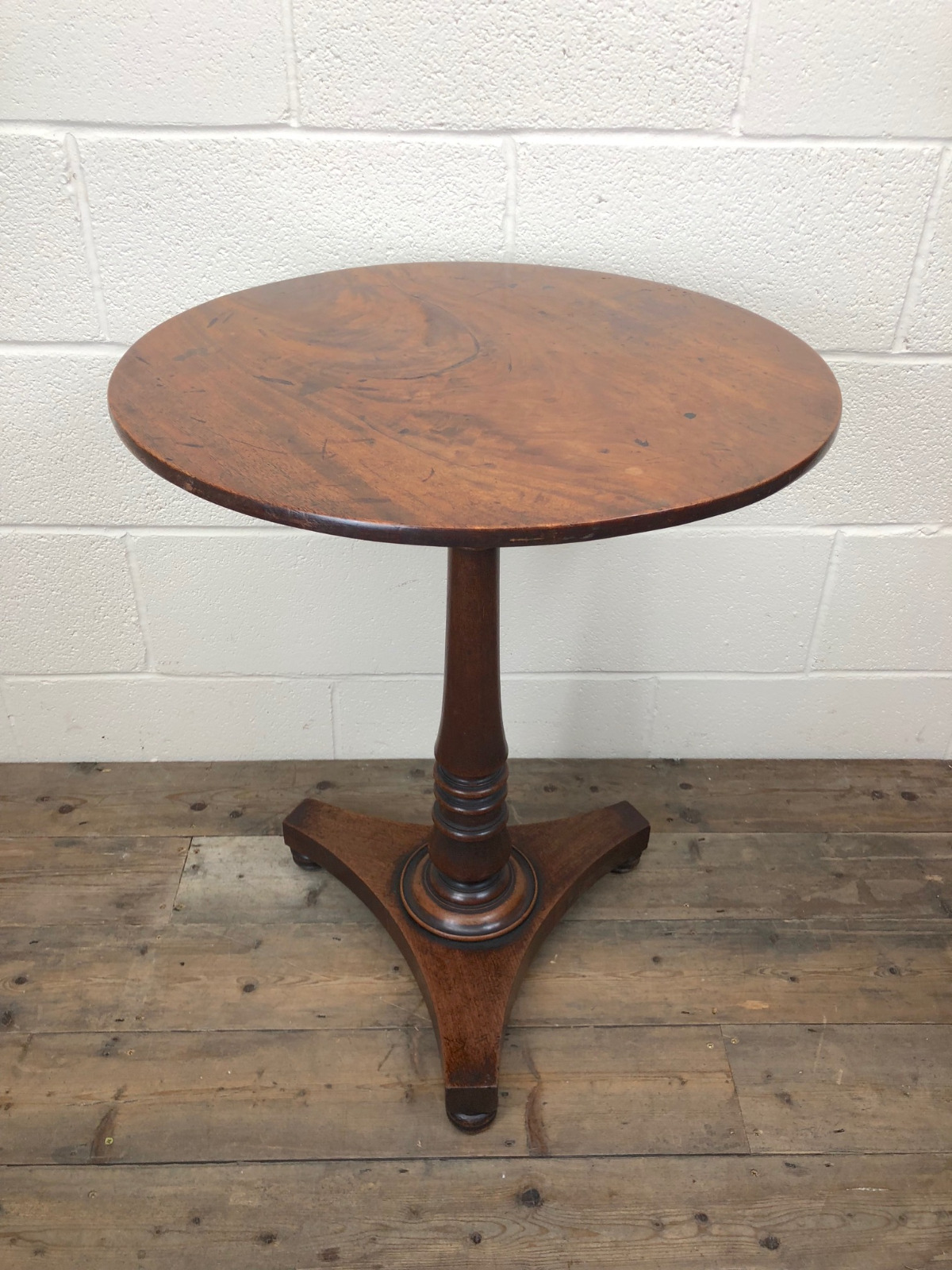 19th Century Mahogany Occasional Table on Tripod Base (1 of 7) 19th Century Mahogany Occasional Table on Tripod Base (1 of 7)