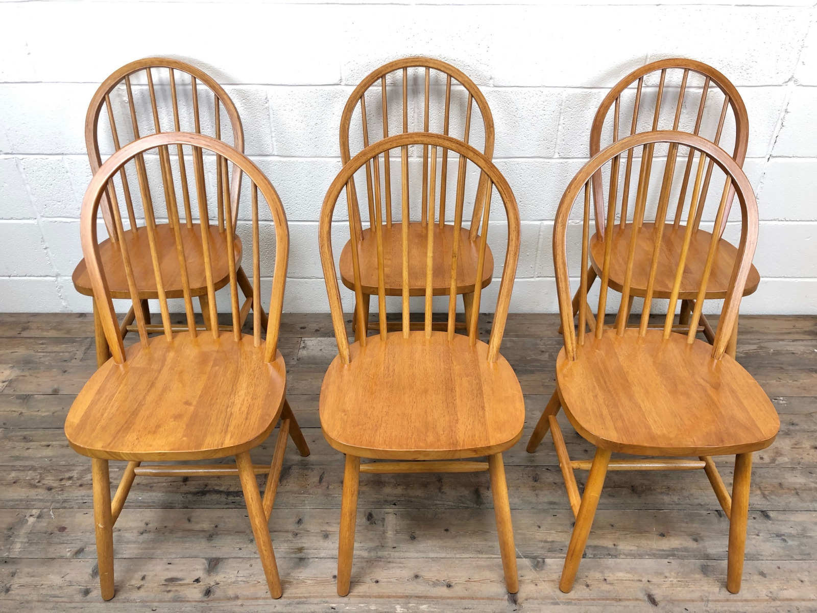 Set of 6 Mid Century Style Beech Hoop Back Chairs (1 of 10) Set of 6 Mid Century Style Beech Hoop Back Chairs (1 of 10)