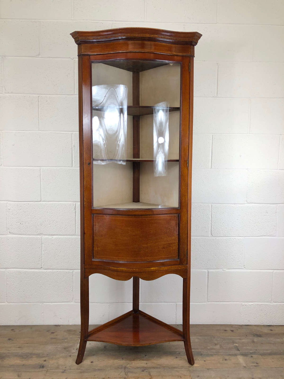 Edwardian Inlaid Mahogany Glazed Corner Cabinet (1 of 1) Edwardian Inlaid Mahogany Glazed Corner Cabinet (1 of 1)