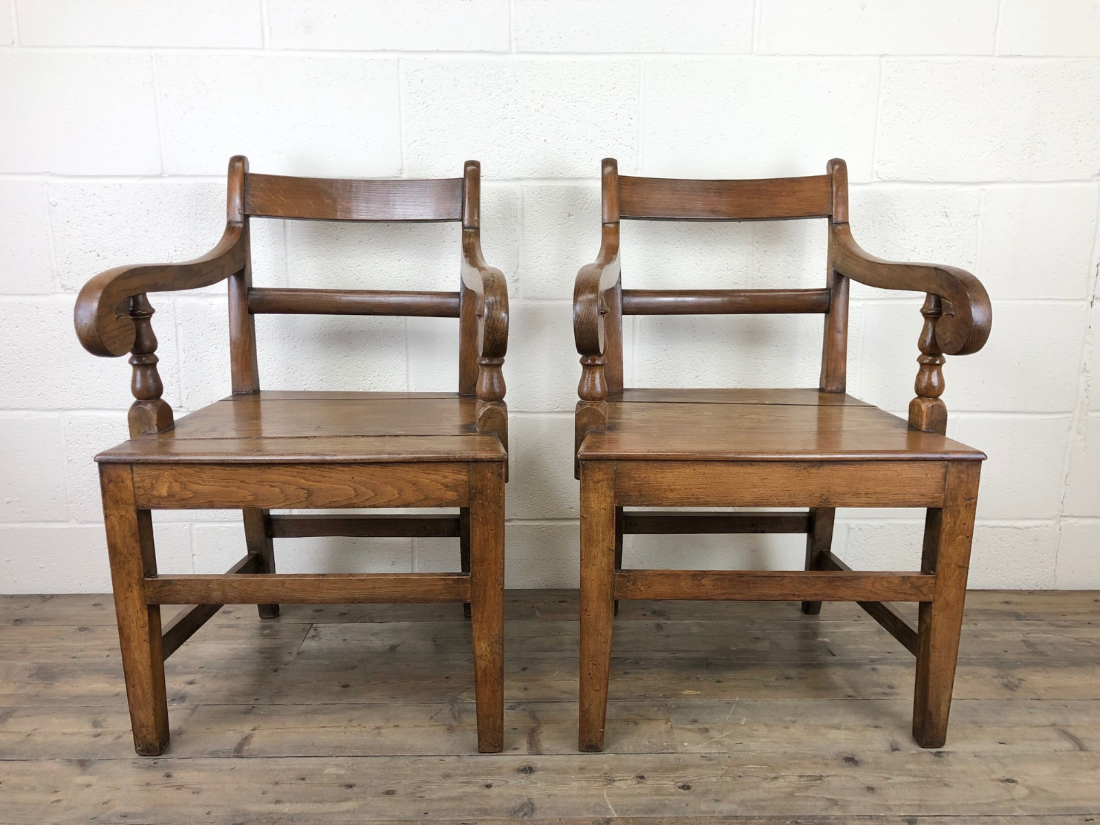 Pair of 19th Century Welsh Oak Farmhouse Armchairs (1 of 14) Pair of 19th Century Welsh Oak Farmhouse Armchairs (1 of 14)
