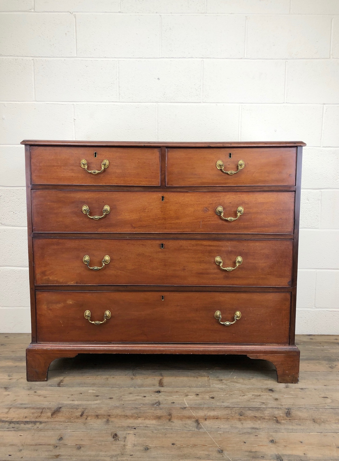 19th Century Mahogany Chest of Drawers (1 of 9) 19th Century Mahogany Chest of Drawers (1 of 9)
