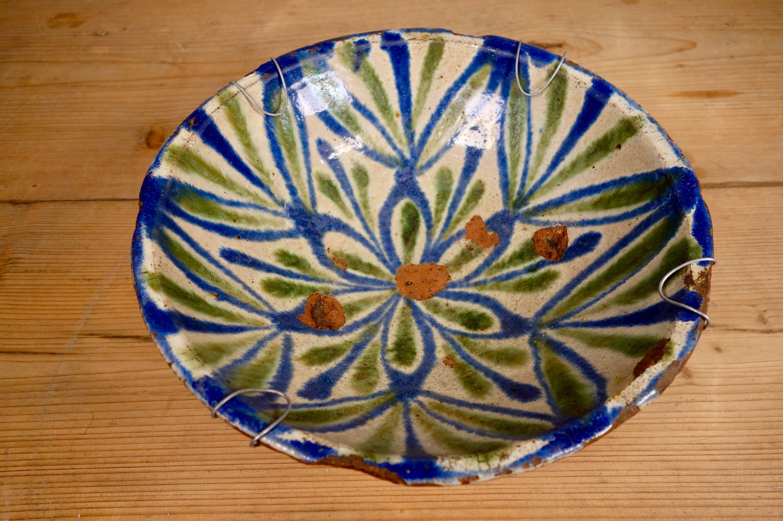 19th Century Fajalauza Spanish Ceramic Bowl (1 of 12) 19th Century Fajalauza Spanish Ceramic Bowl (1 of 12)