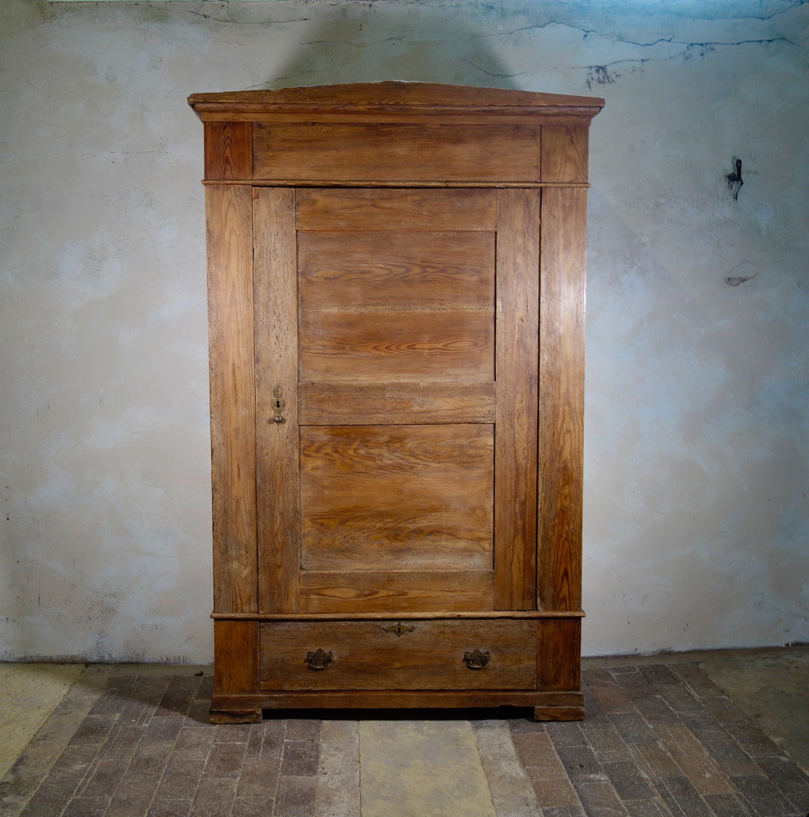 Antique 19th Century Country Pine Wardrobe (1 of 1) Antique 19th Century Country Pine Wardrobe (1 of 1)