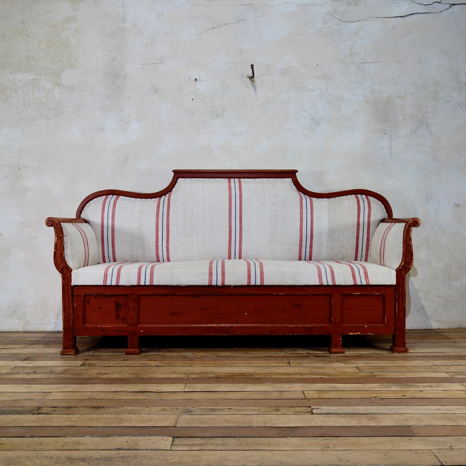 19th Century Painted Gustavian Sofa in Original Falu Red Paint (1 of 13) 19th Century Painted Gustavian Sofa in Original Falu Red Paint (1 of 13)