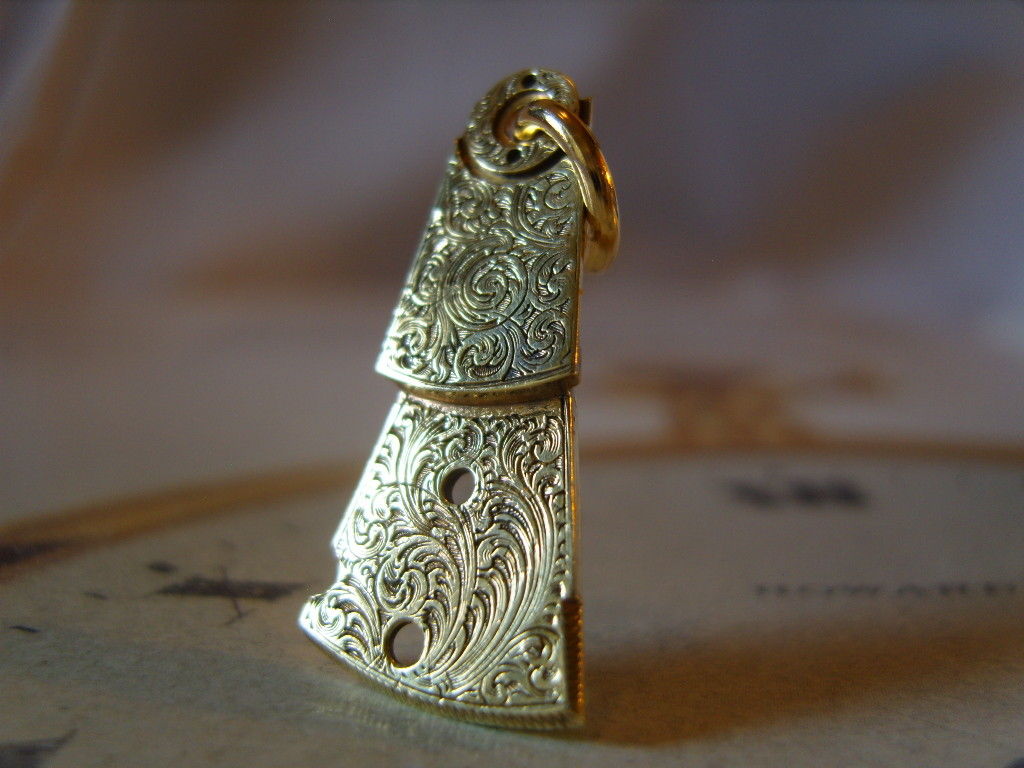 Pocket Watch Chain Fob Antique Victorian Unusual Brass Balance Cock Fob (1 of 9) Pocket Watch Chain Fob Antique Victorian Unusual Brass Balance Cock Fob (1 of 9)