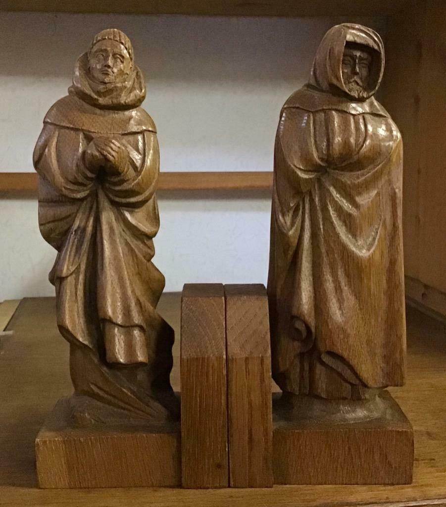 Hand Carved French Wooden Bookends c.1930 (1 of 1) Hand Carved French Wooden Bookends c.1930 (1 of 1)