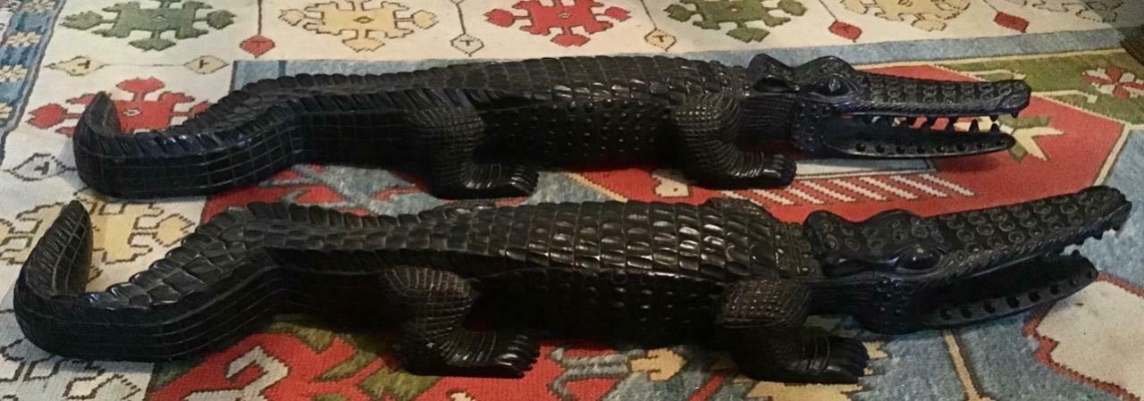 Pair of Large Vintage Hand Carved Wooden Crocodiles (1 of 10) Pair of Large Vintage Hand Carved Wooden Crocodiles (1 of 10)