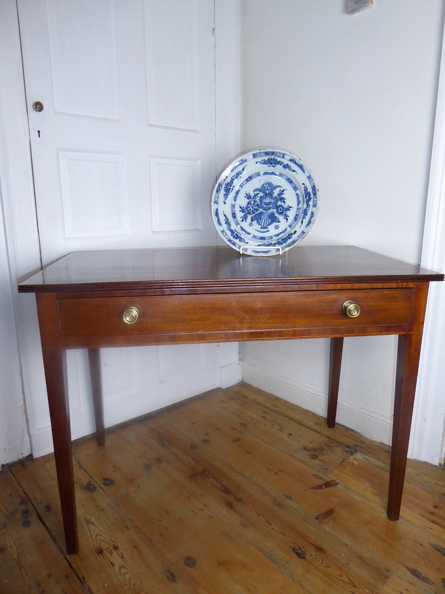English 18th Century Side Table (1 of 5) English 18th Century Side Table (1 of 5)
