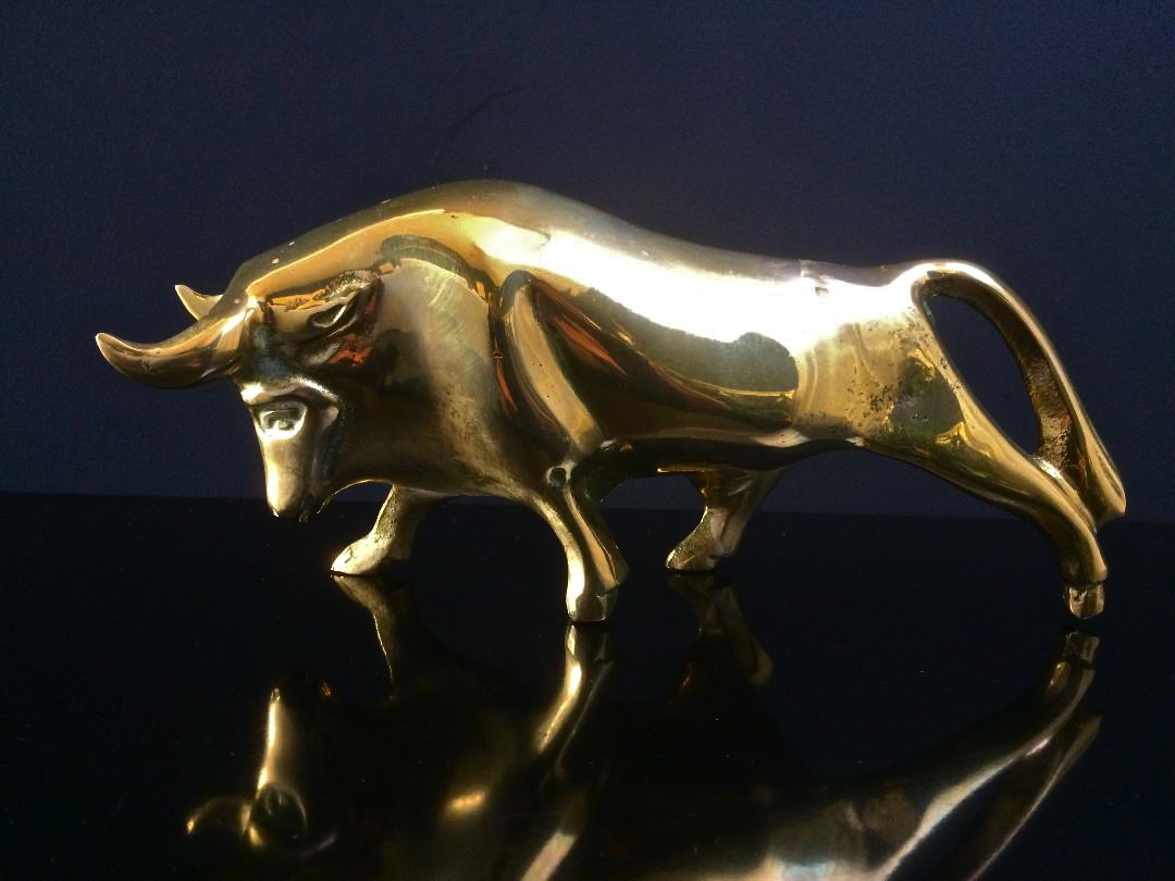 Large Solid Brass Bull Sculpture 1083 / LA142415