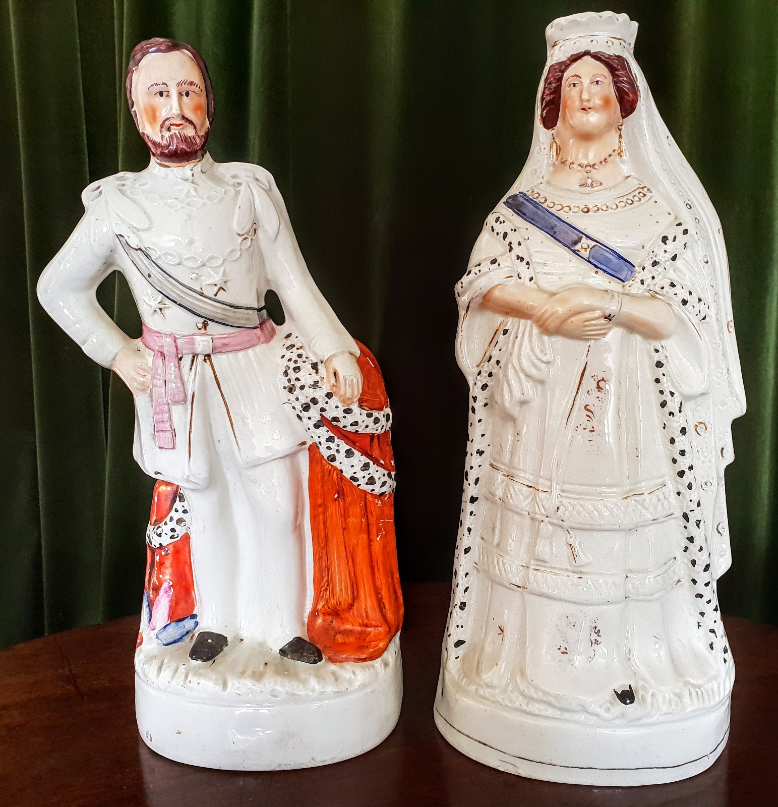 Staffordshire Portrait Pair of Queen Victoria & the Prince of Wales c.1880 (1 of 9)