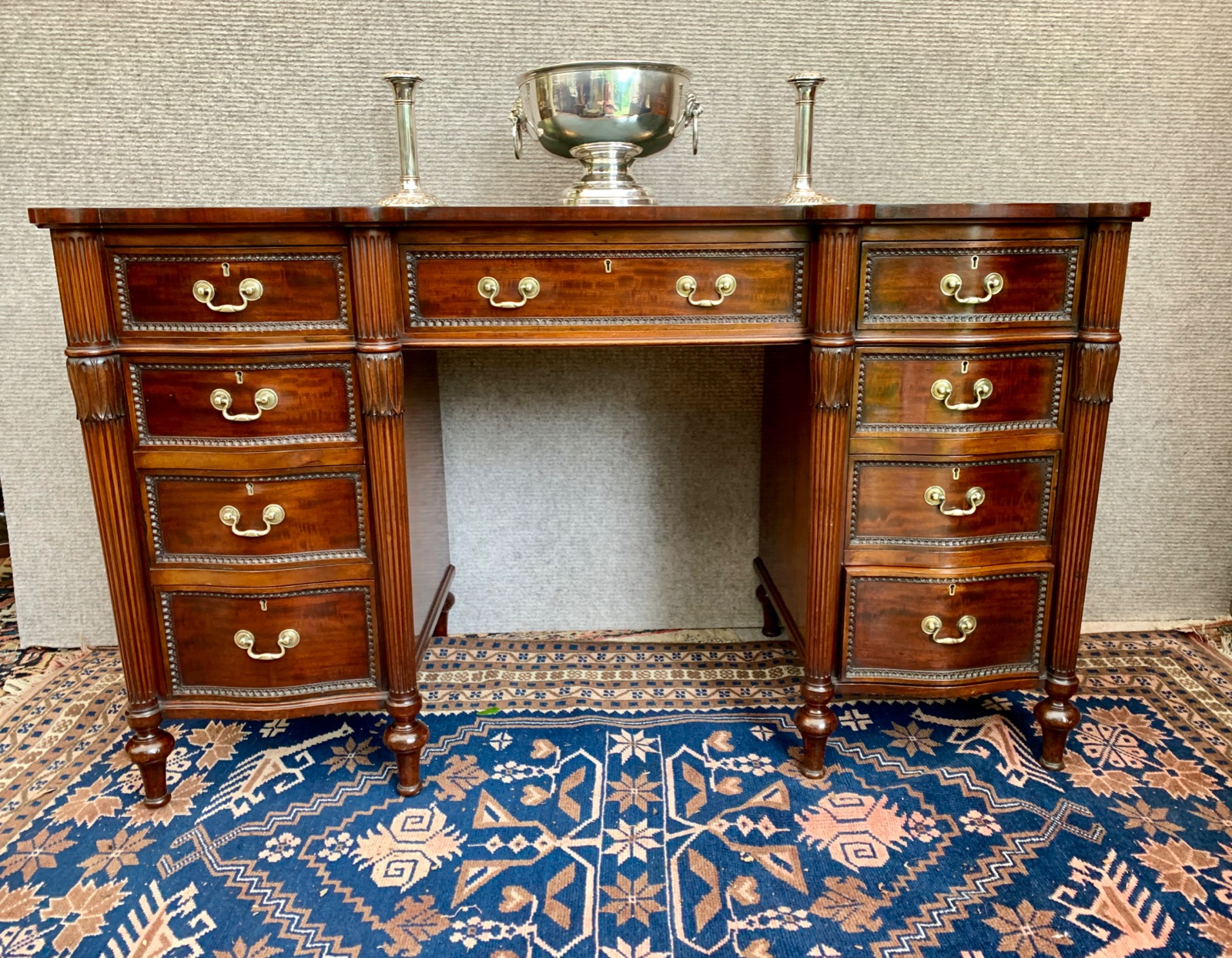 Mahogany Pedestal Desk (1 of 5)