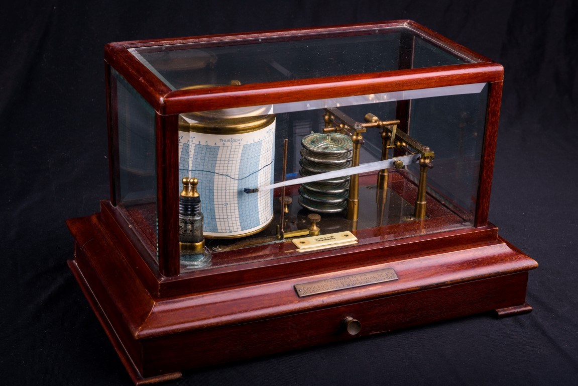 Mahogany Cased Barograph with Extraordinary Provenance (1 of 3)