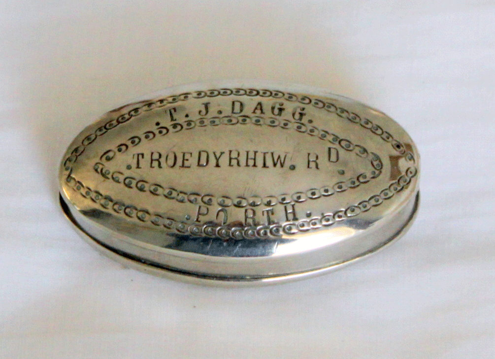 Welsh Miners Nickel Snuff Box 1921 (1 of 1) Welsh Miners Nickel Snuff Box 1921 (1 of 1)