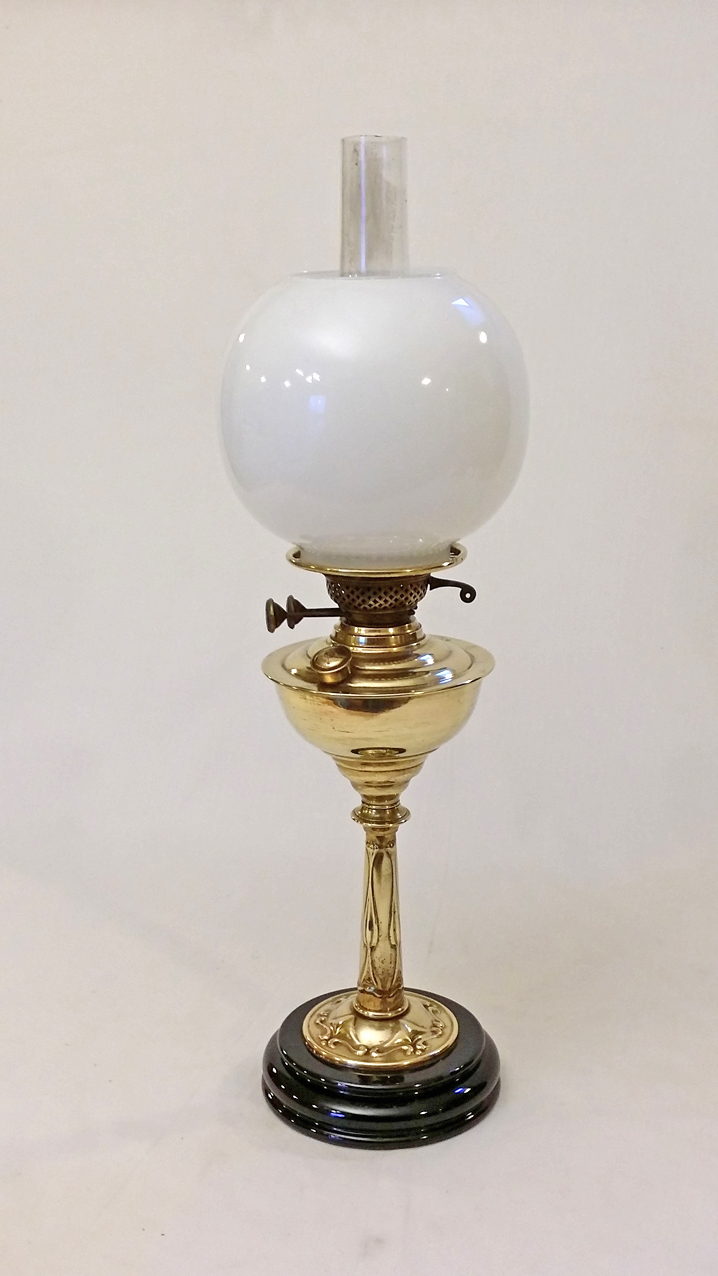 Art Nouveau Oil Lamp (1 of 7) Art Nouveau Oil Lamp (1 of 7)