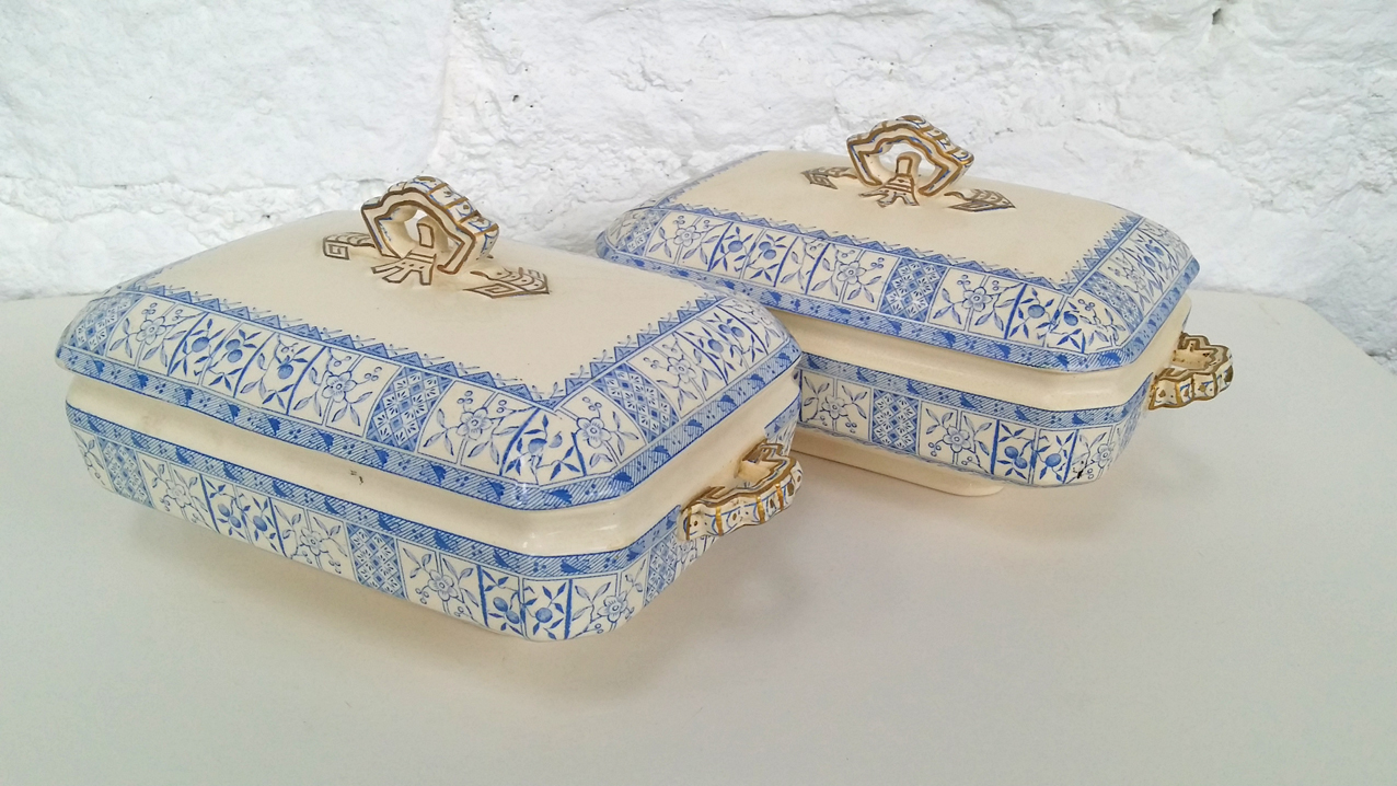 Blue & White Entrée / Serving Dishes C.1897 (1 of 6) Blue & White Entrée / Serving Dishes C.1897 (1 of 6)