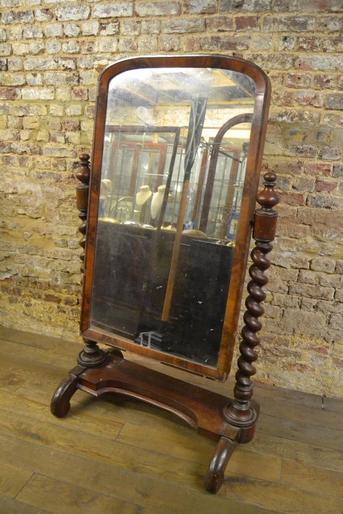 Beautiful Cheval Mirror (1 of 7) Beautiful Cheval Mirror (1 of 7)