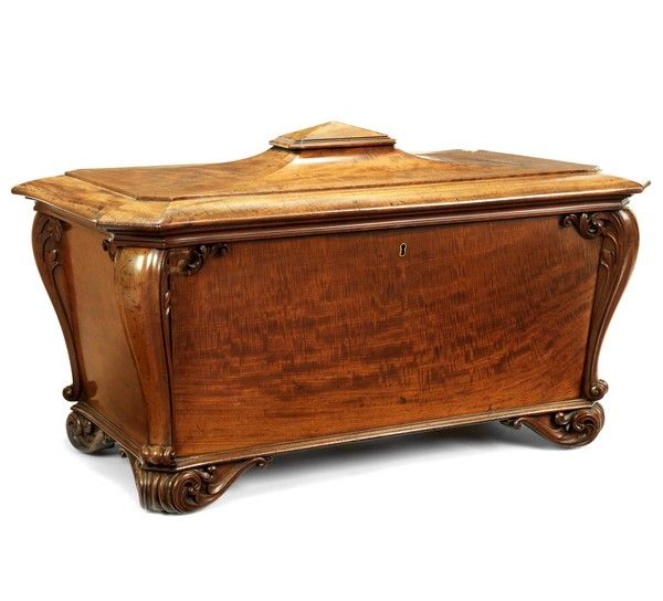 Large William IV Fiddleback Mahogany Cellaret (1 of 1)